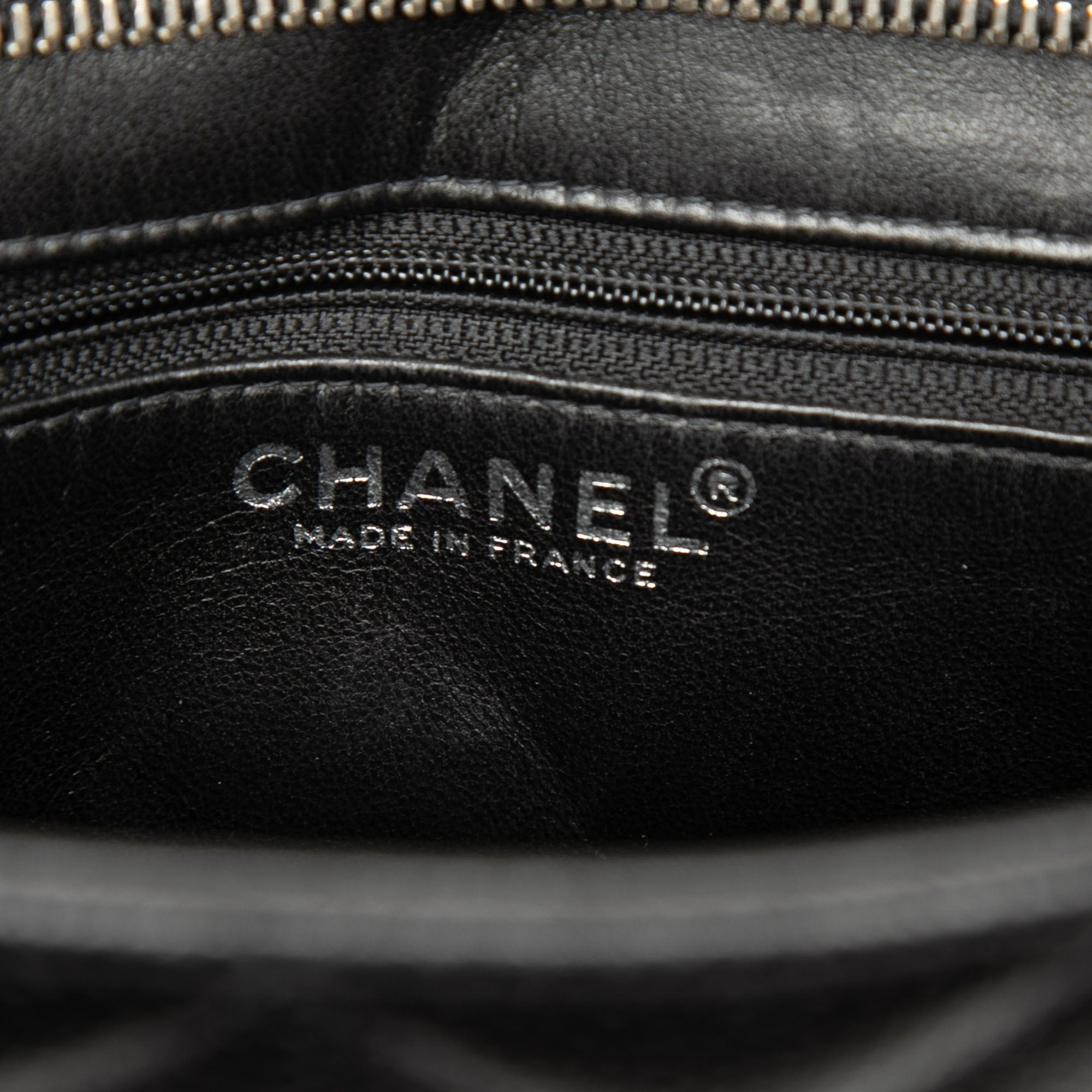 Chanel Caviar Medallion Tote - image 5