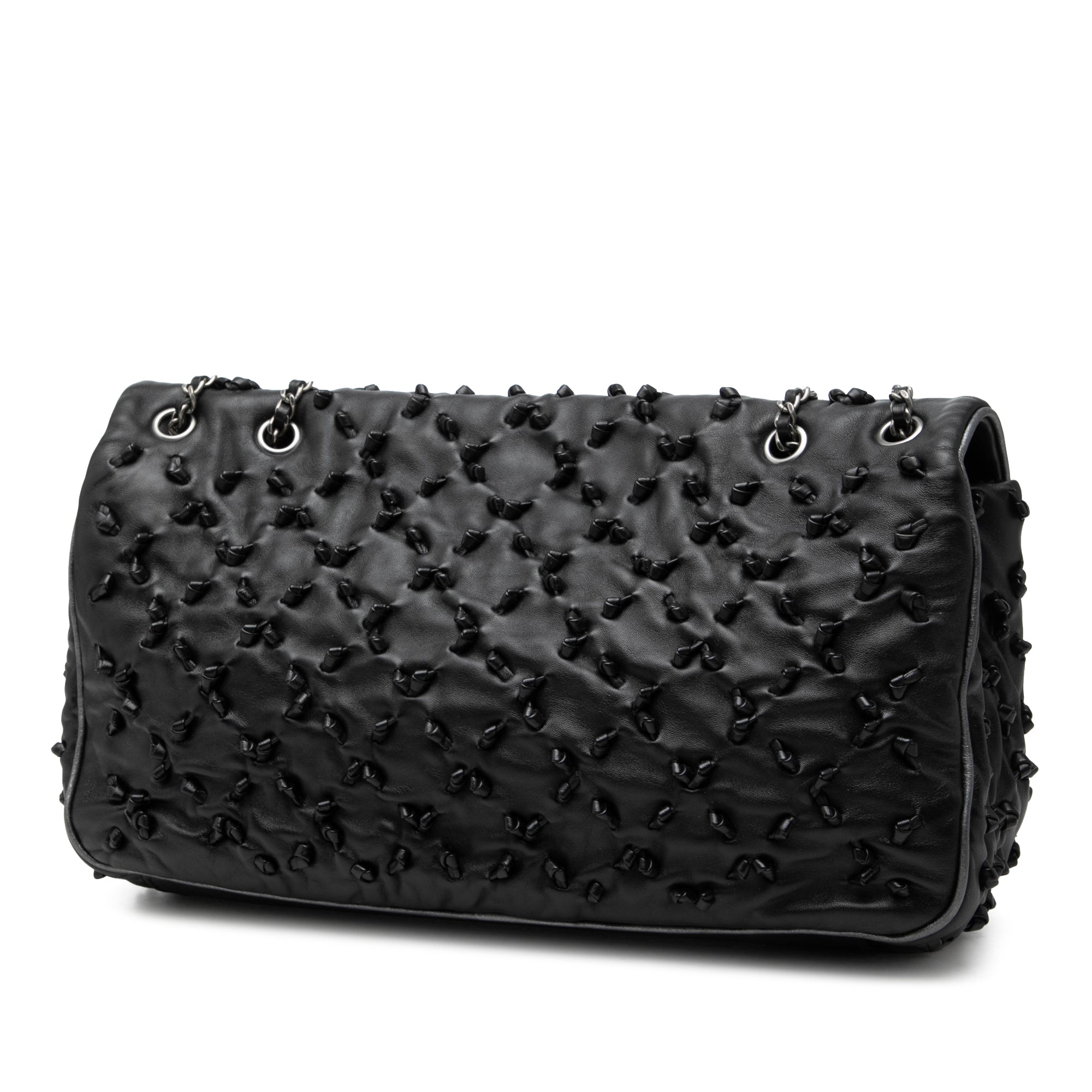 Chanel CC Lambskin Chic Knot Flap - image 2