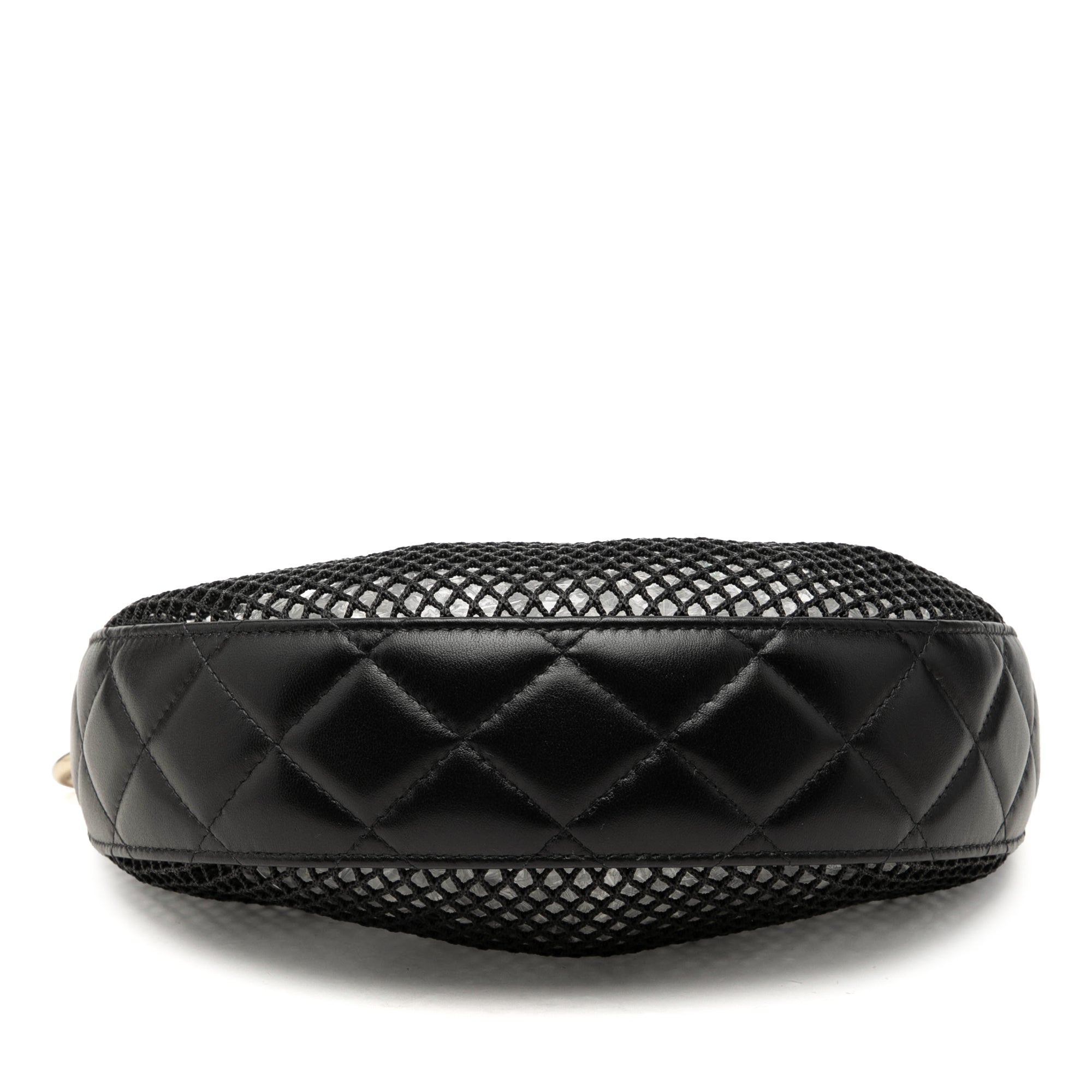 Chanel CC Mesh and Quilted Shiny Lambskin Chain Hobo - image 3