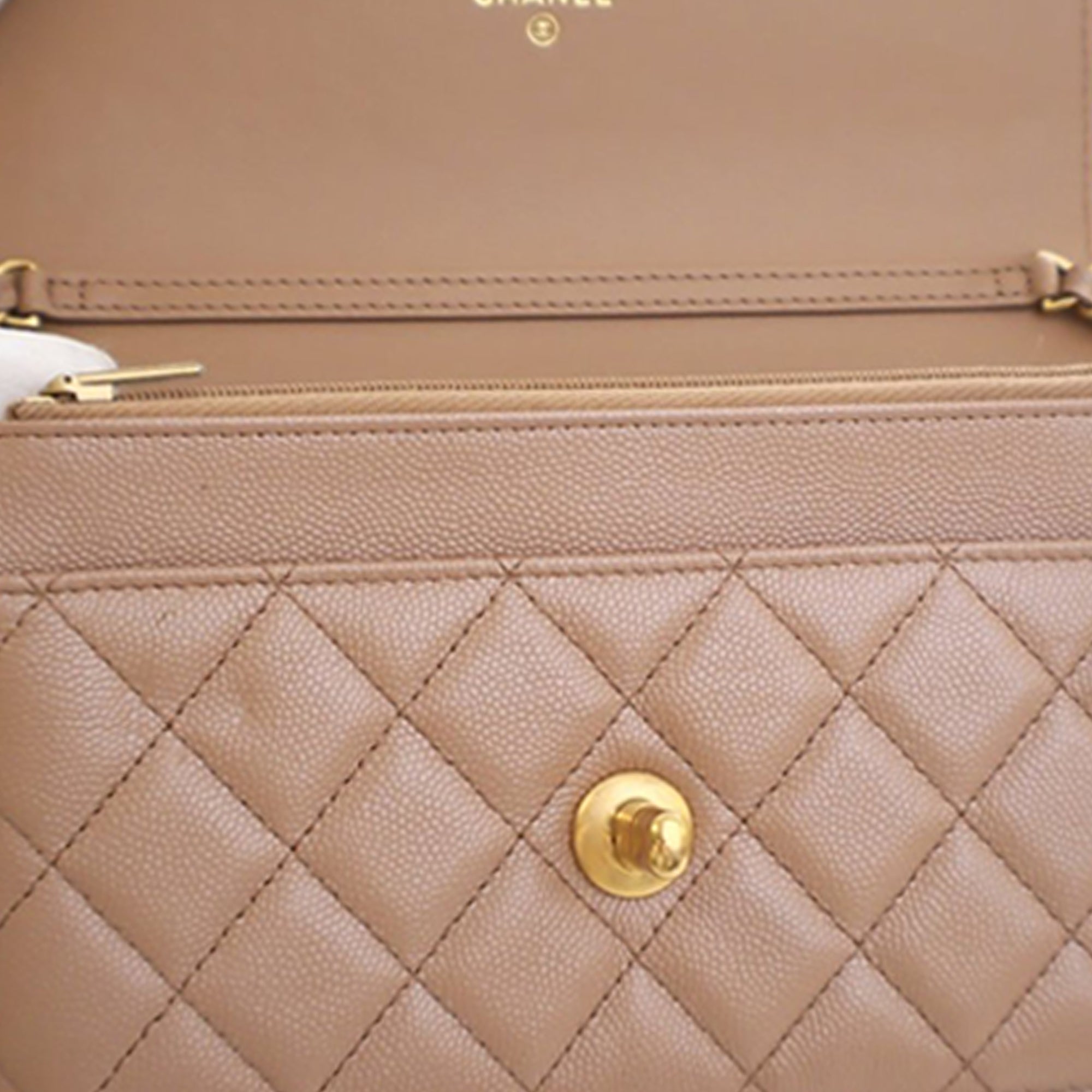 Chanel CC Quilted Caviar Wallet on Chain - image 7