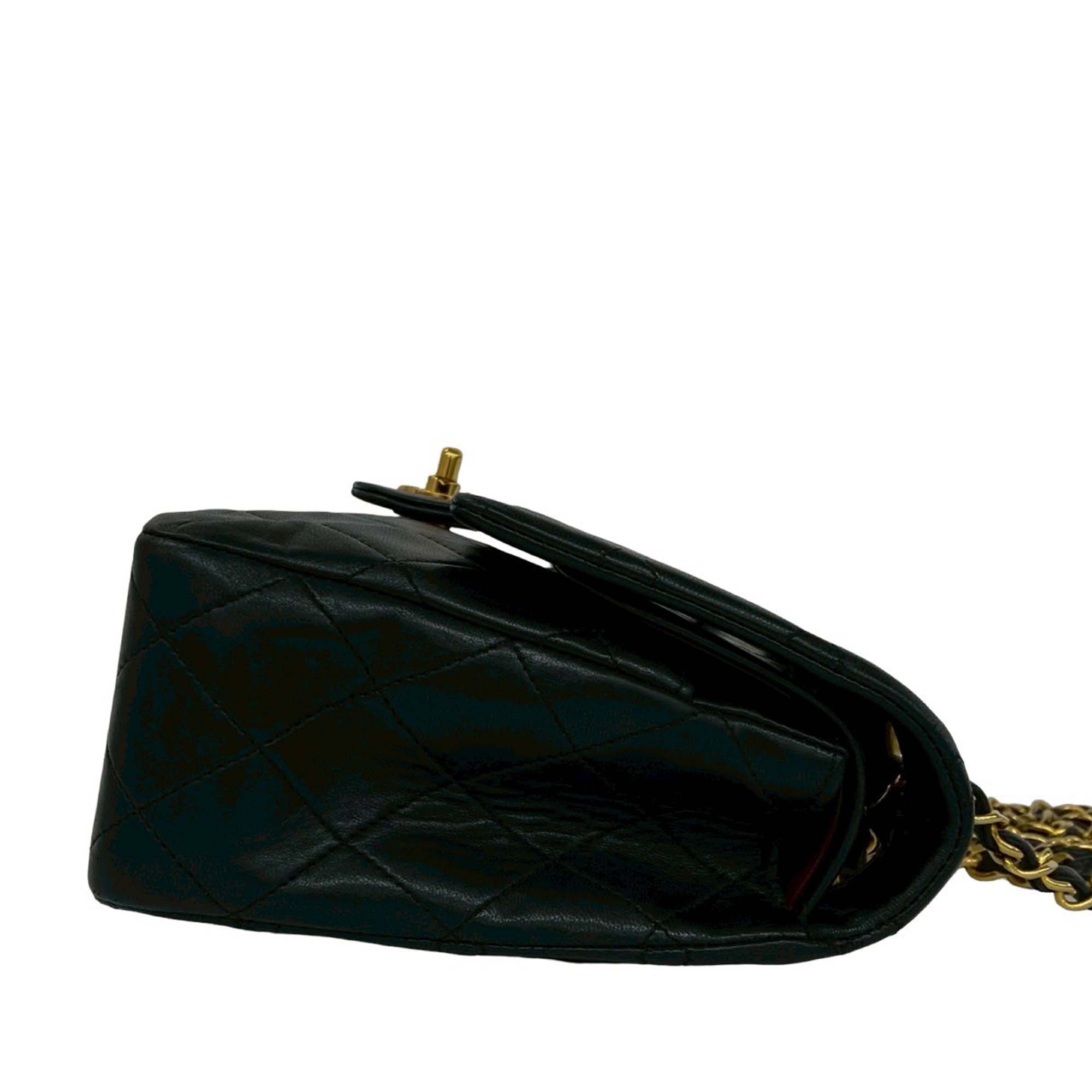 Chanel Medium Classic Lambskin Double Flap - image 5