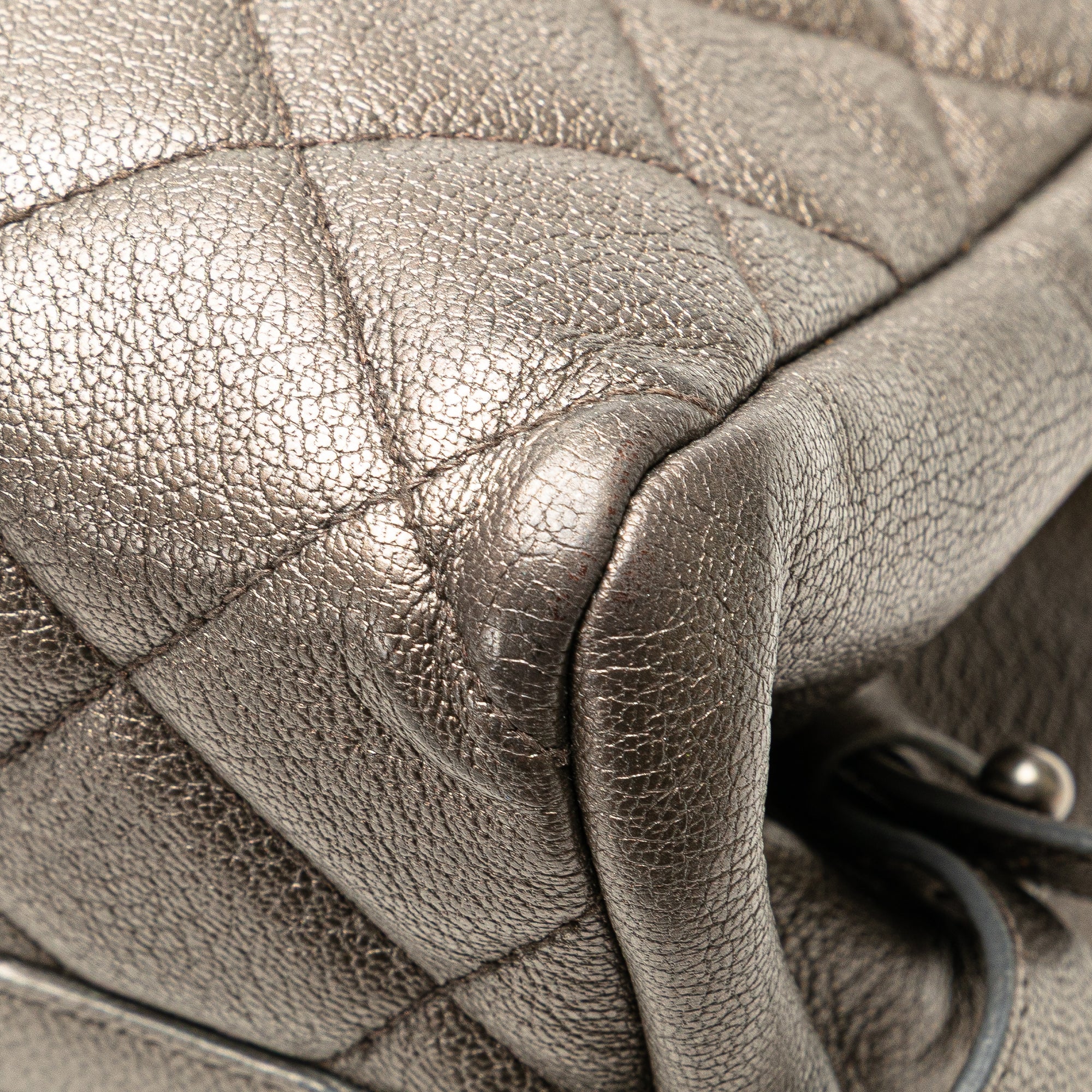 Chanel Large Quilted Metallic Goatskin City Rock Shopping Tote - image 9