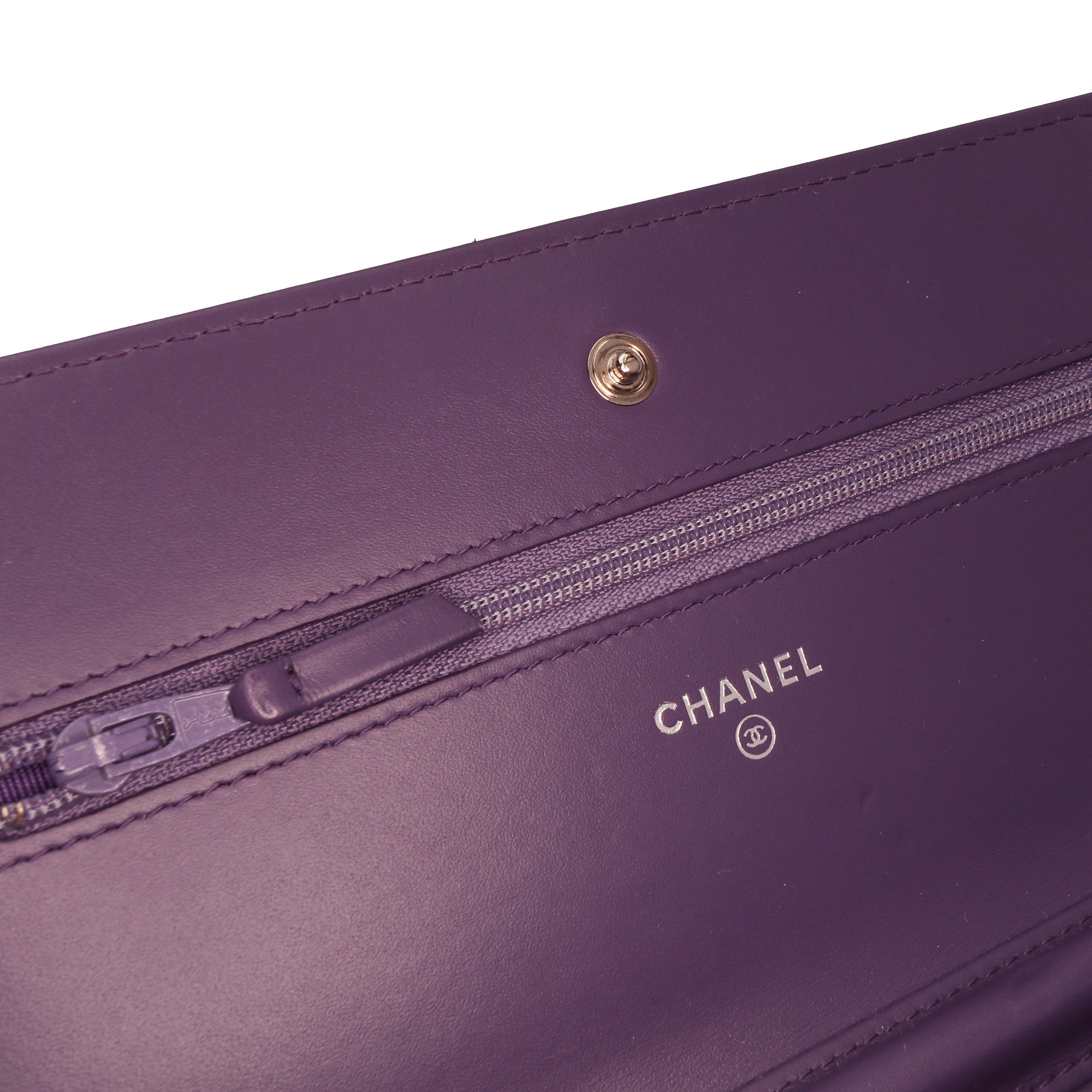 Chanel Classic Patent Wallet On Chain - image 8