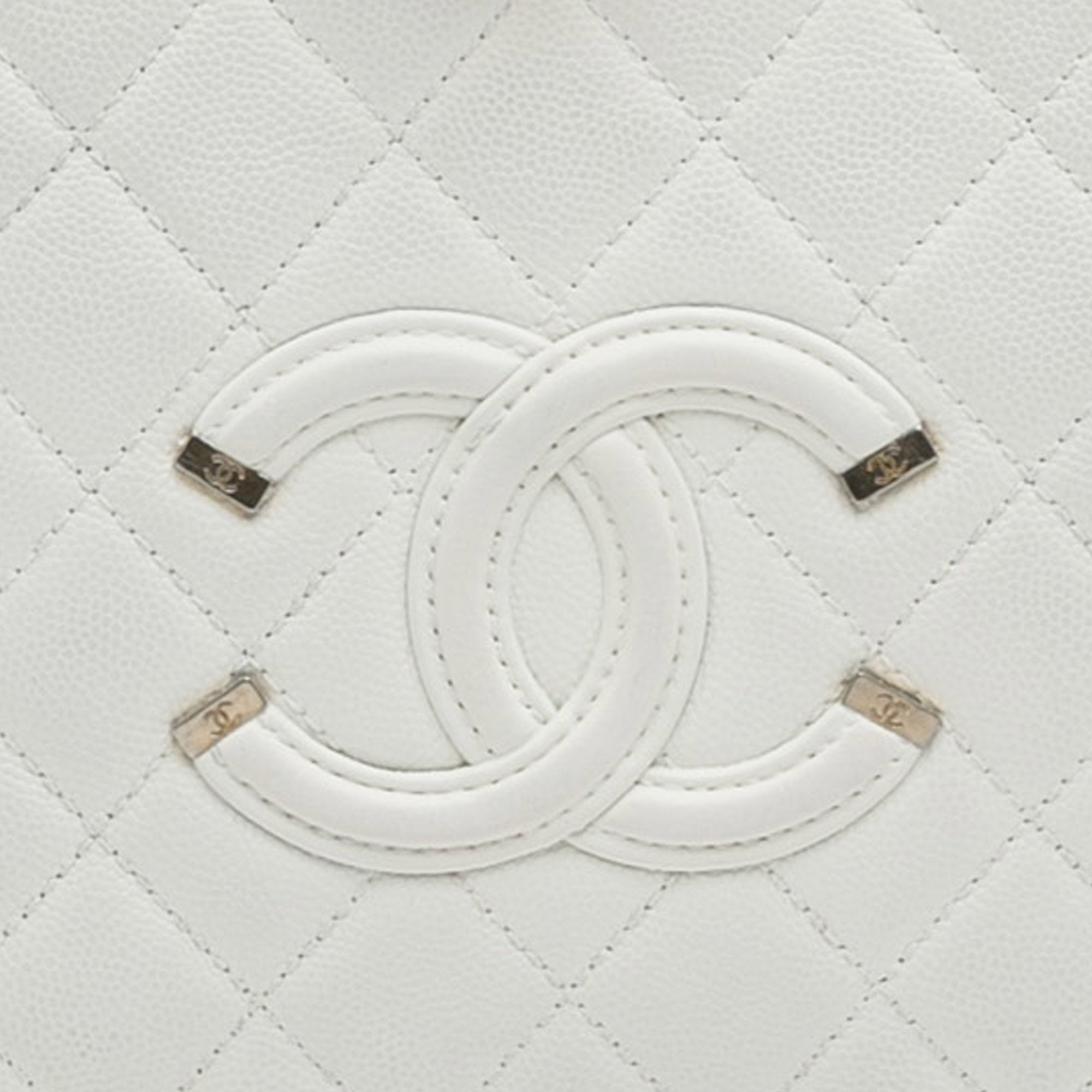 Chanel Medium Caviar Filigree Vanity Case - image 15