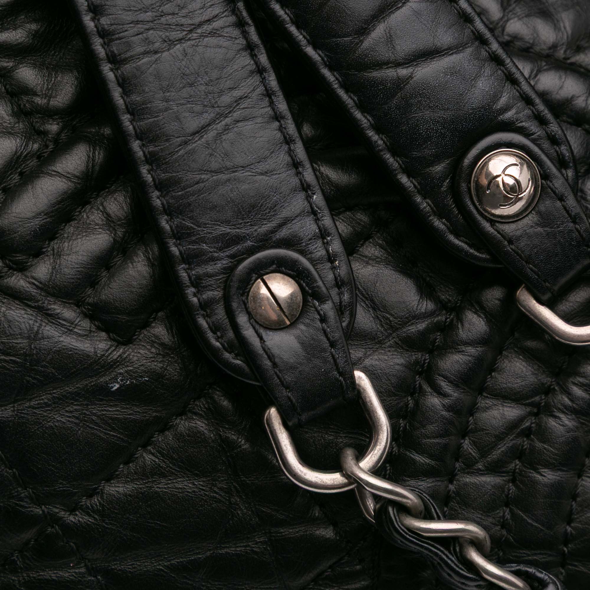 Chanel Distressed Calfskin Shopping In Moscow Tote - image 7