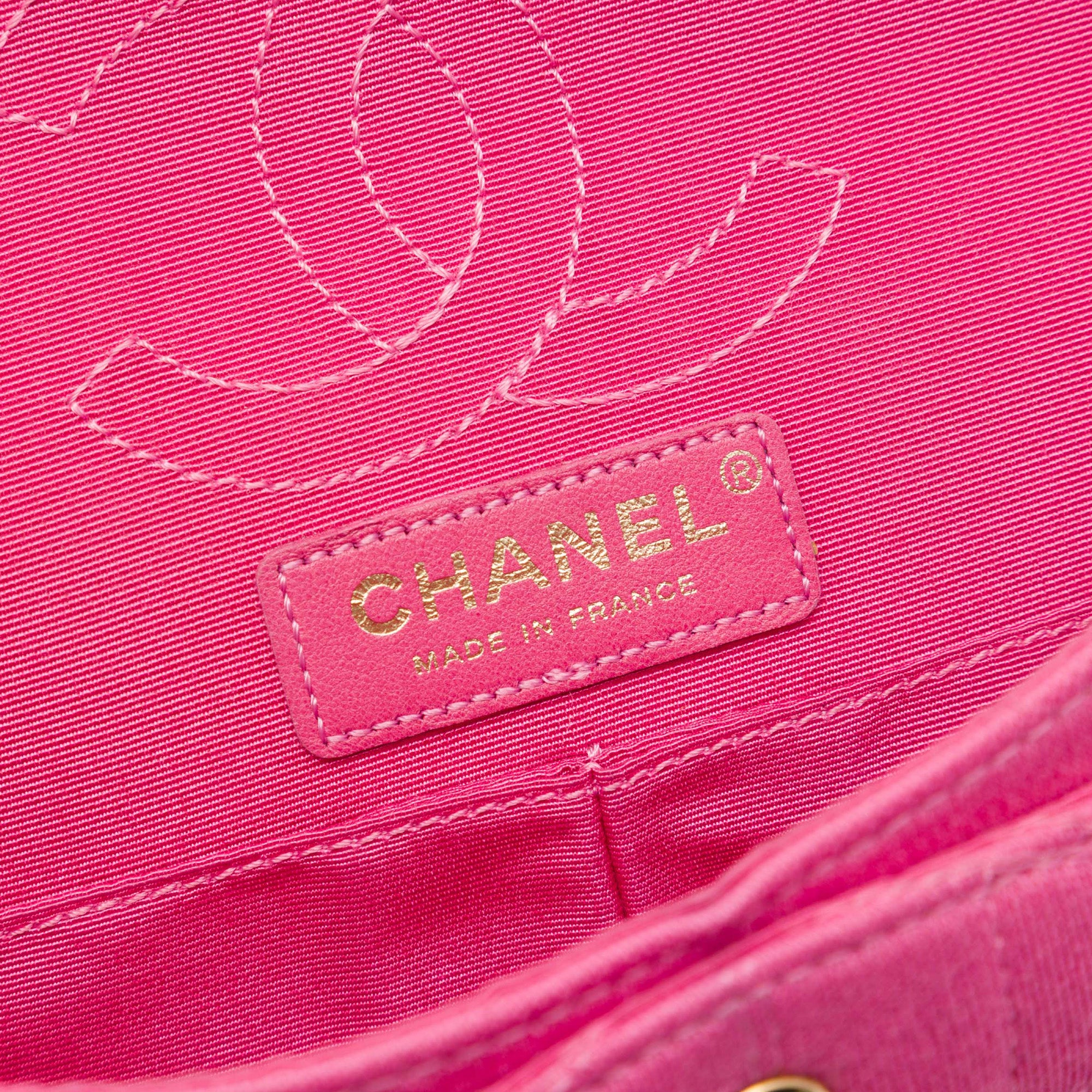 Chanel Croc Quilted Jersey Reissue 2.55 East West Double Flap - image 5