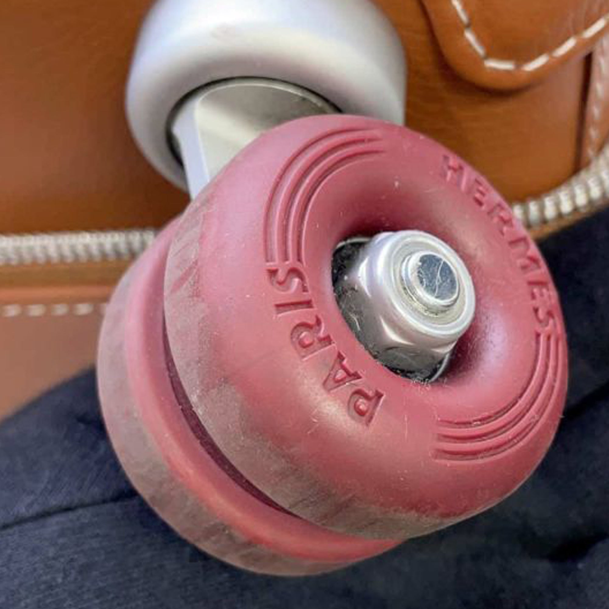 Hermès H Plume and Taurillon Regate RMS Cabin Suitcase - image 8