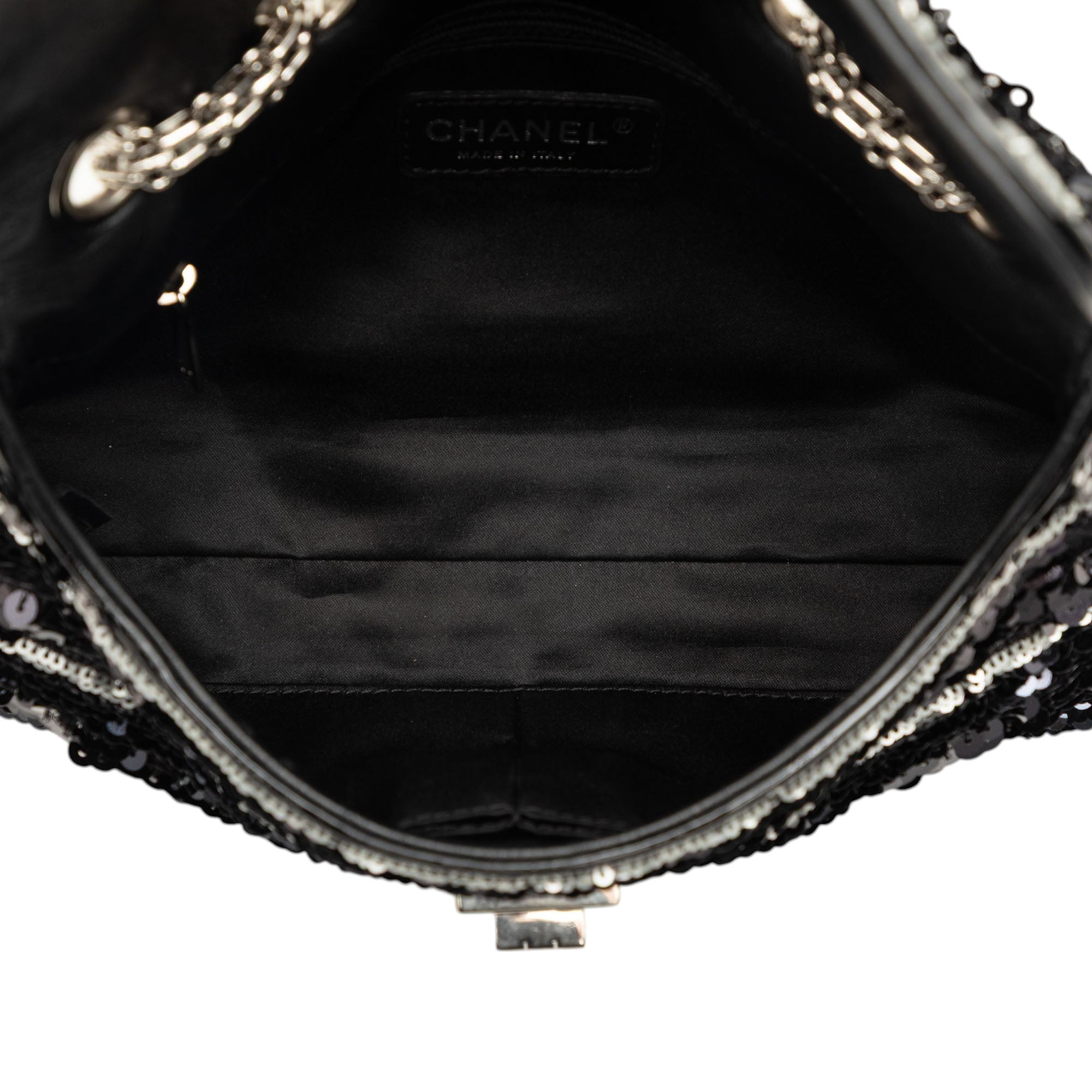 Chanel Patent Trimmed Sequined Satin Reissue 2.55 Single Flap 226 - image 4