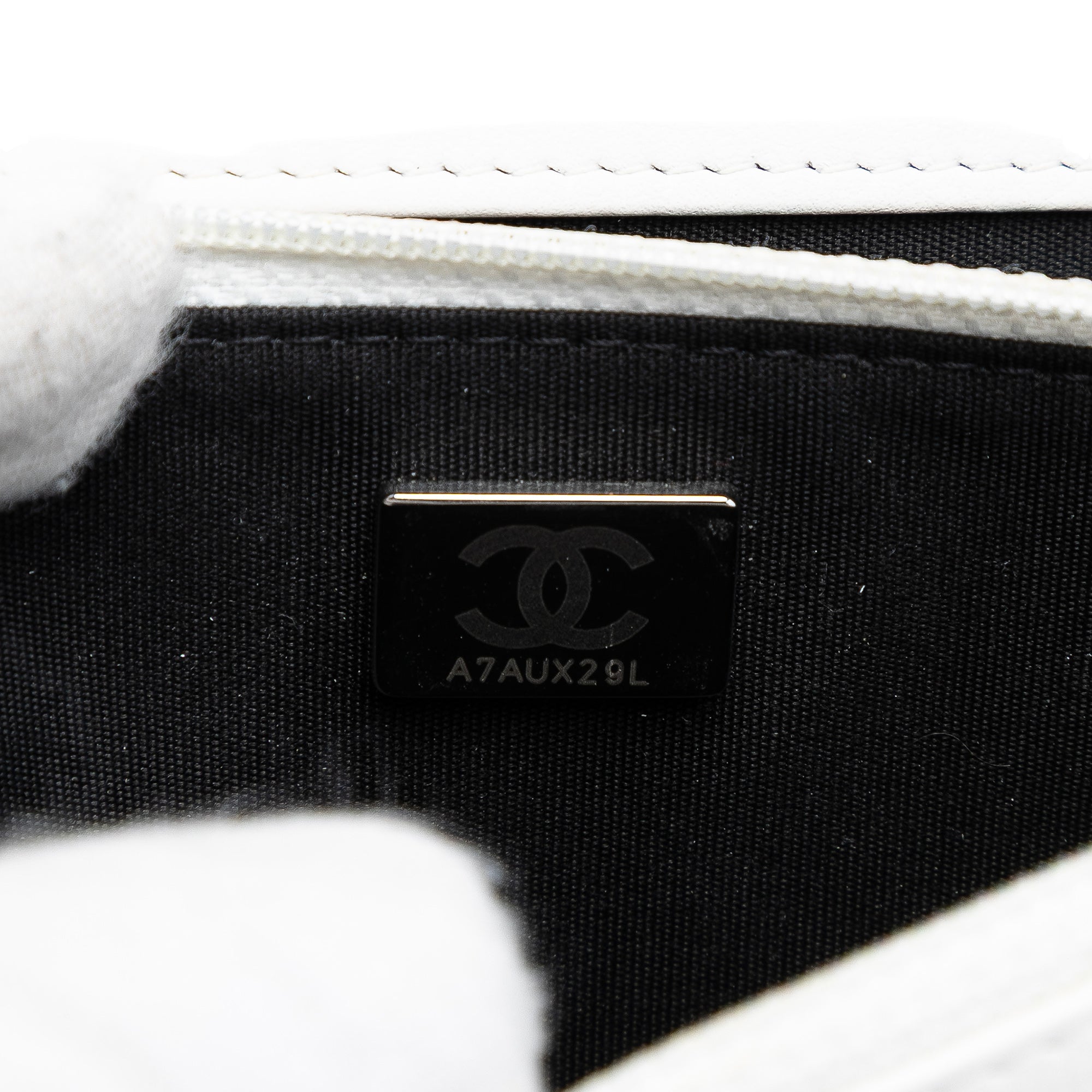 Chanel Quilted Lambskin 19 Wallet on Chain - image 6