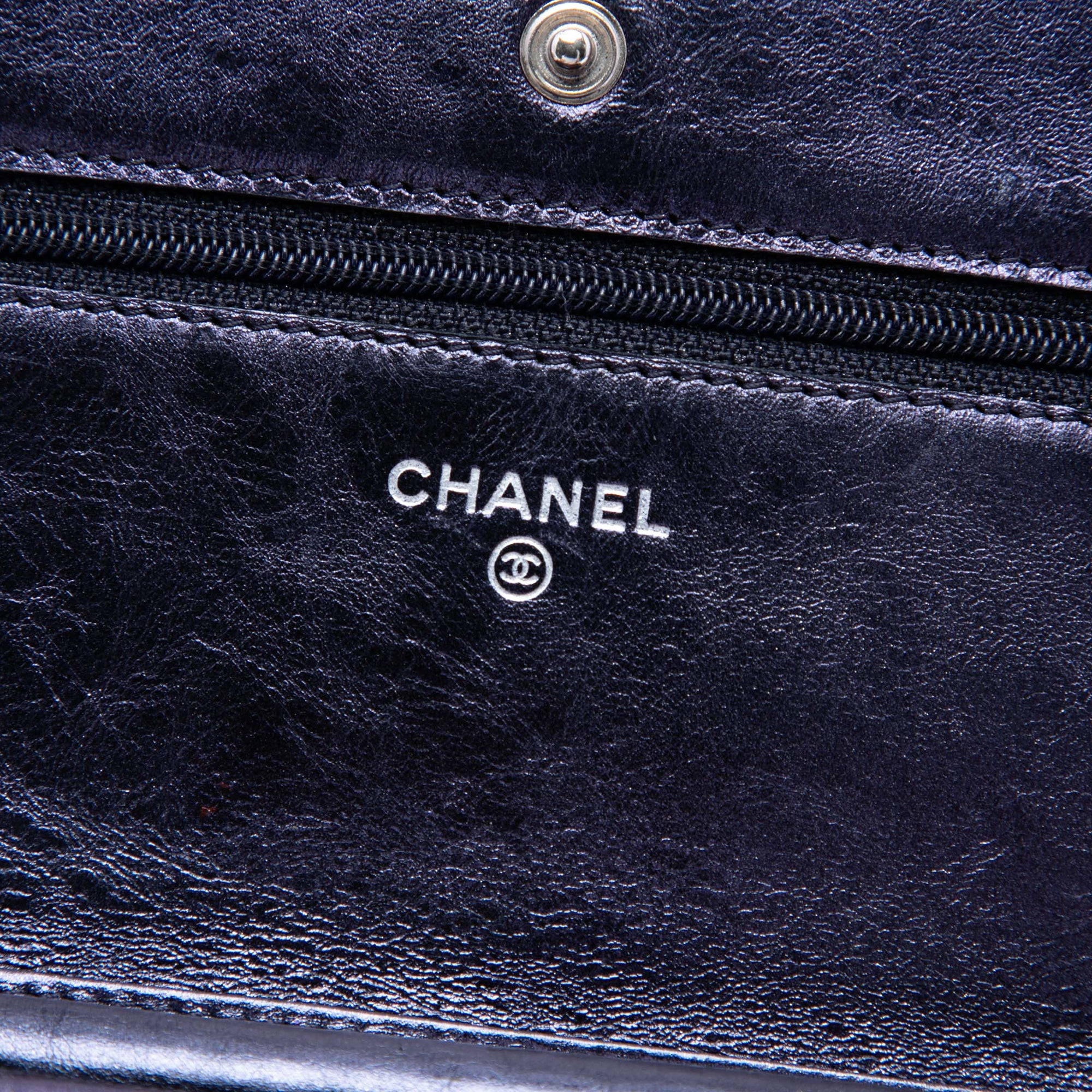 Chanel Quilted Shiny Aged Calfskin Reissue 2.55 Wallet on Chain - image 5