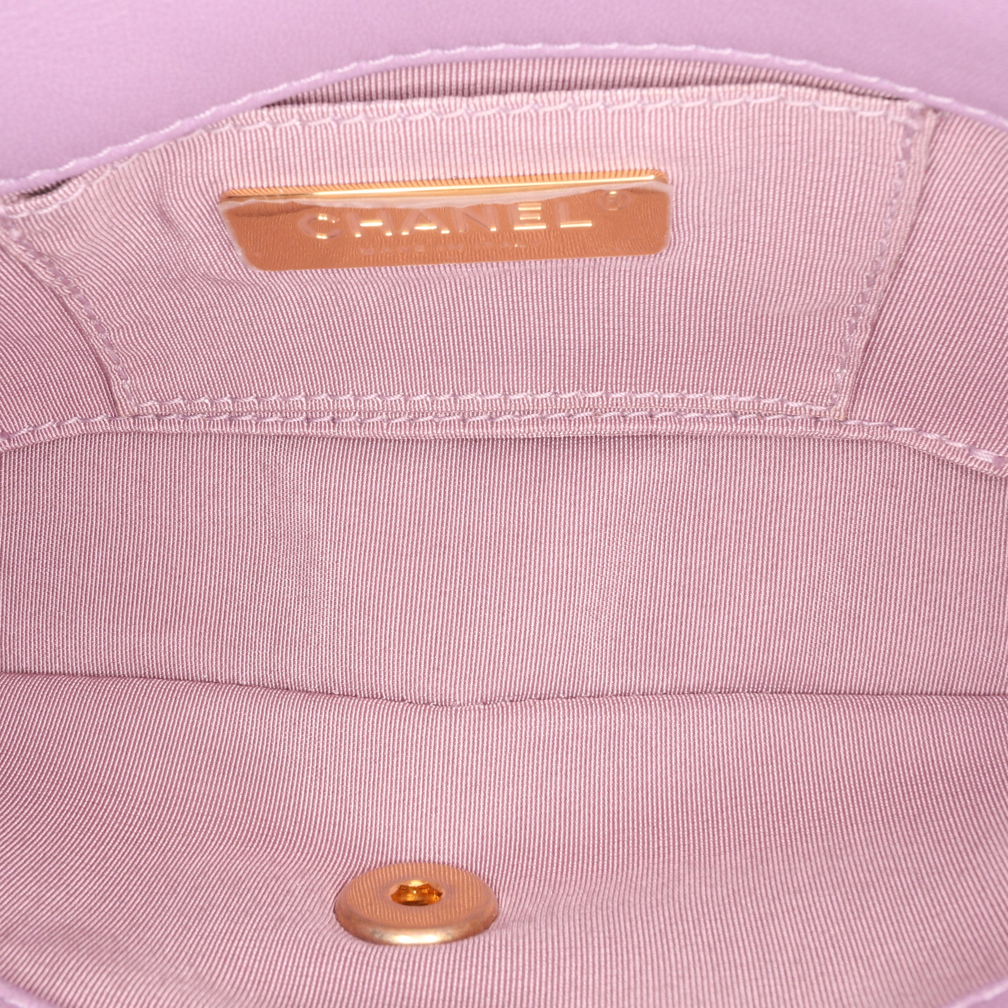 Chanel Quilted Jersey 19 Belt Bag - image 4