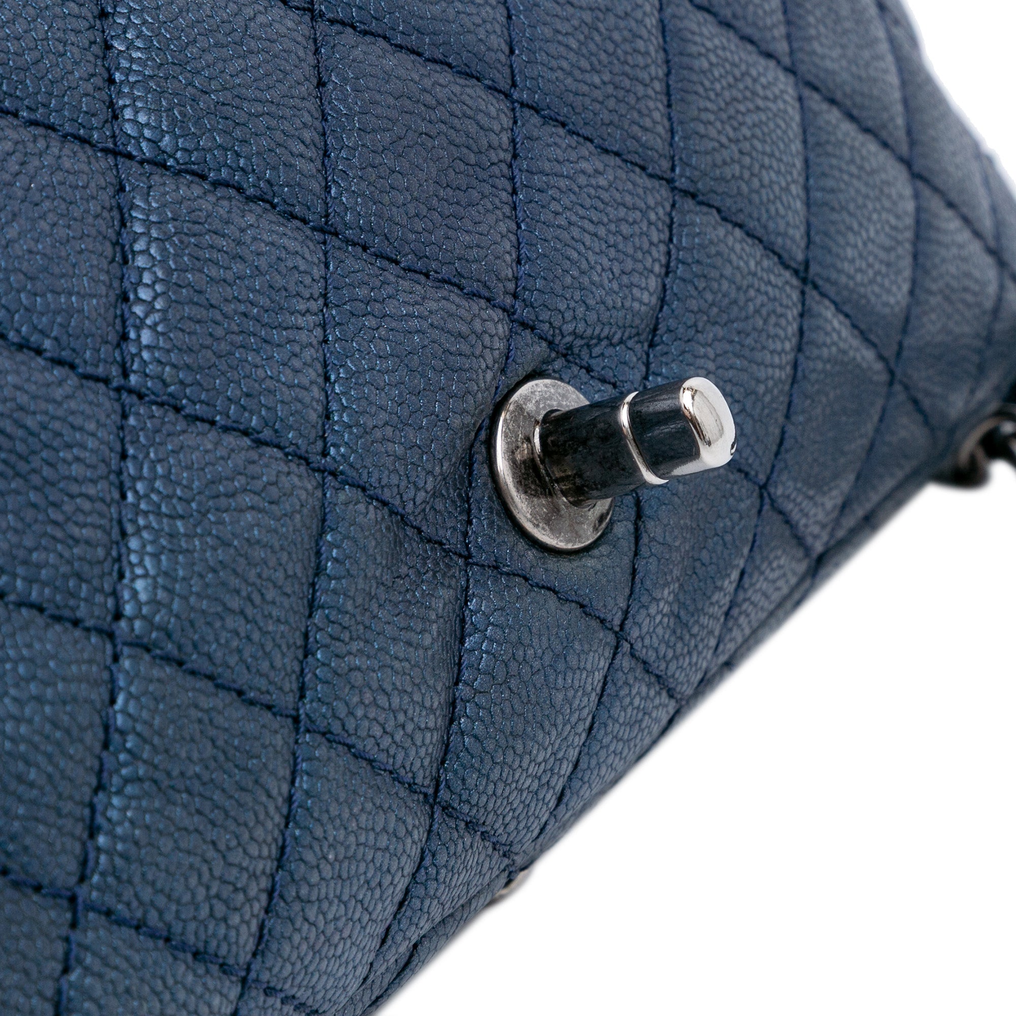Chanel Jumbo Quilted Iridescent Caviar Easy Flap - image 8
