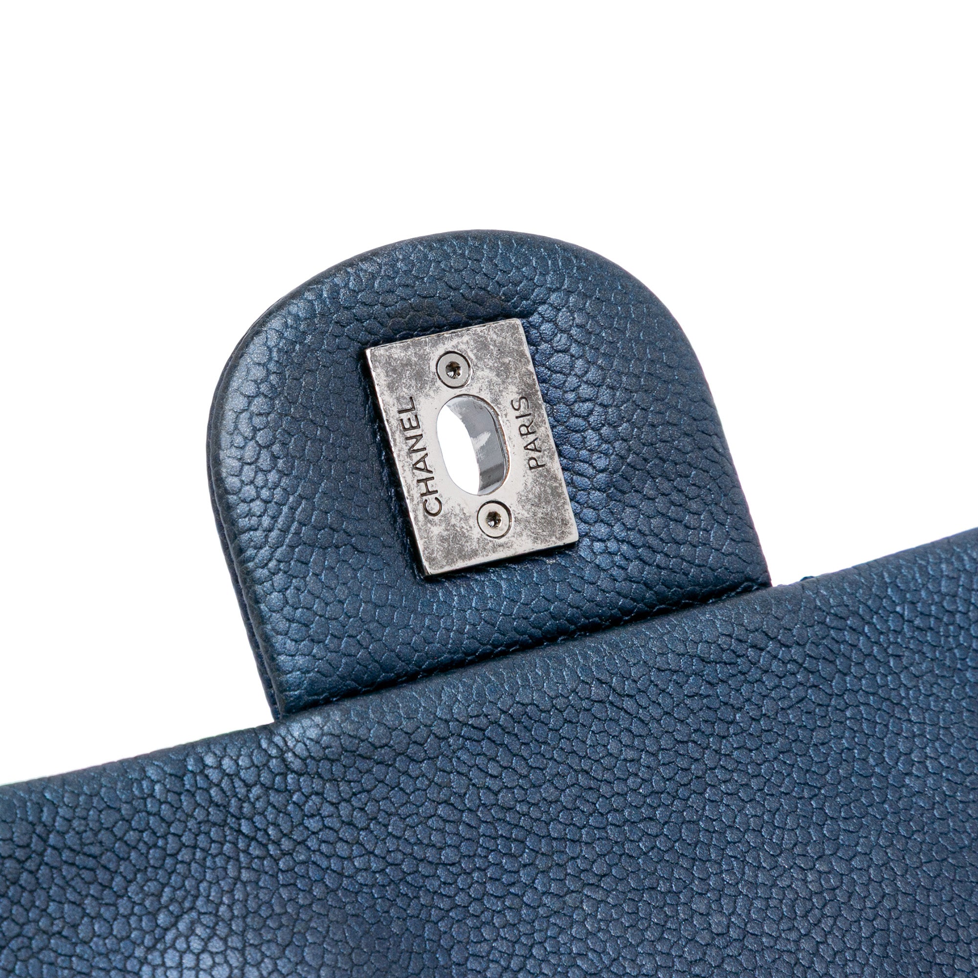 Chanel Jumbo Quilted Iridescent Caviar Easy Flap - image 9