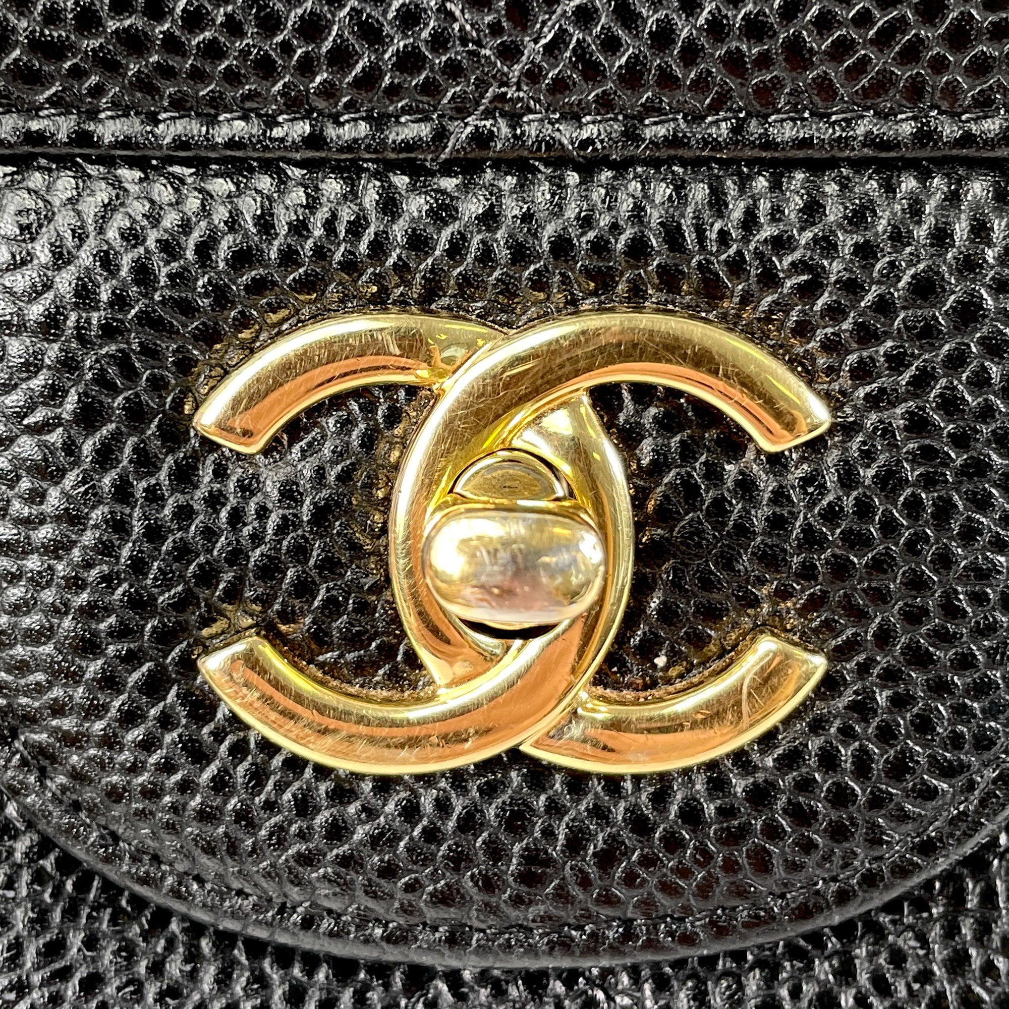 Chanel Jumbo Classic Caviar Double Flap - image 8