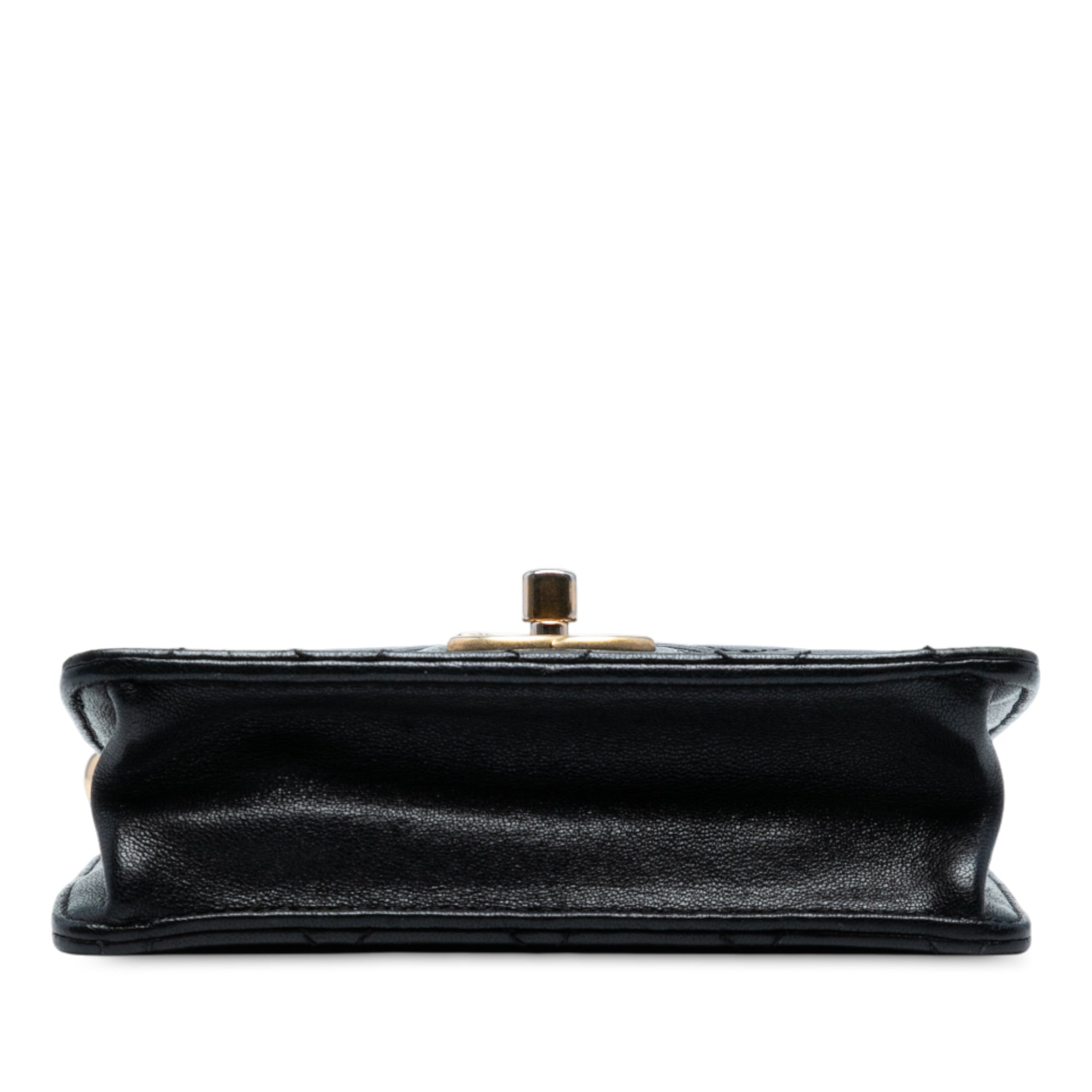 Chanel Small Lambskin Chic Pearls Flap - image 3