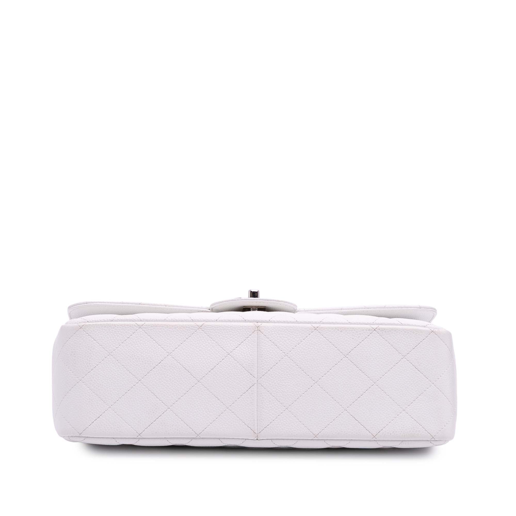 Chanel Jumbo Classic Caviar Double Flap - image 3