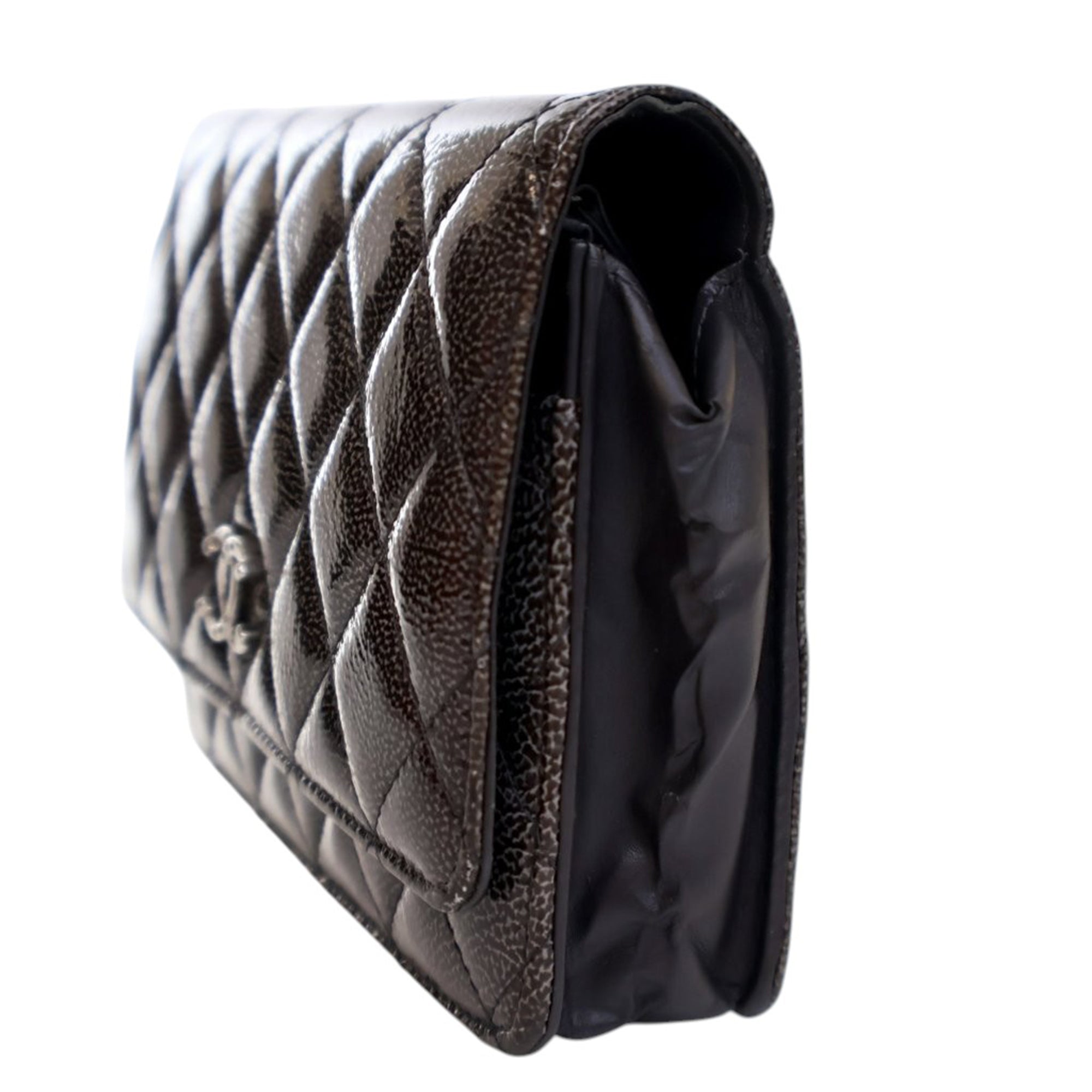 Chanel CC Quilted Shiny Crumpled Calfskin Wallet on Chain - image 9