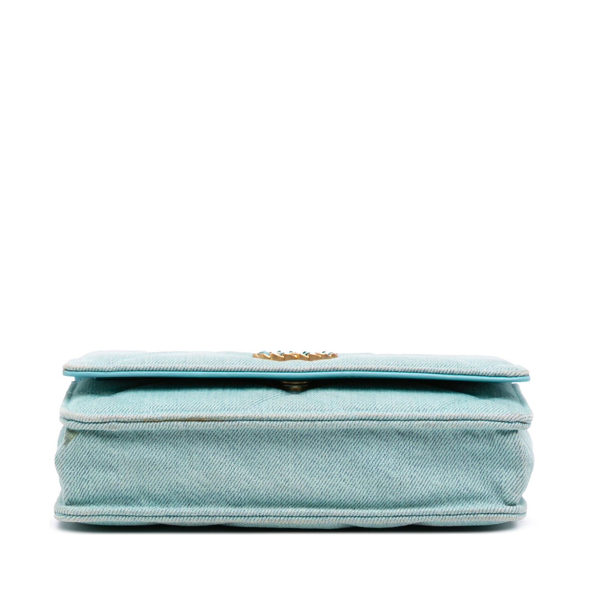 Chanel Denim 19 Wallet on Chain - image 3