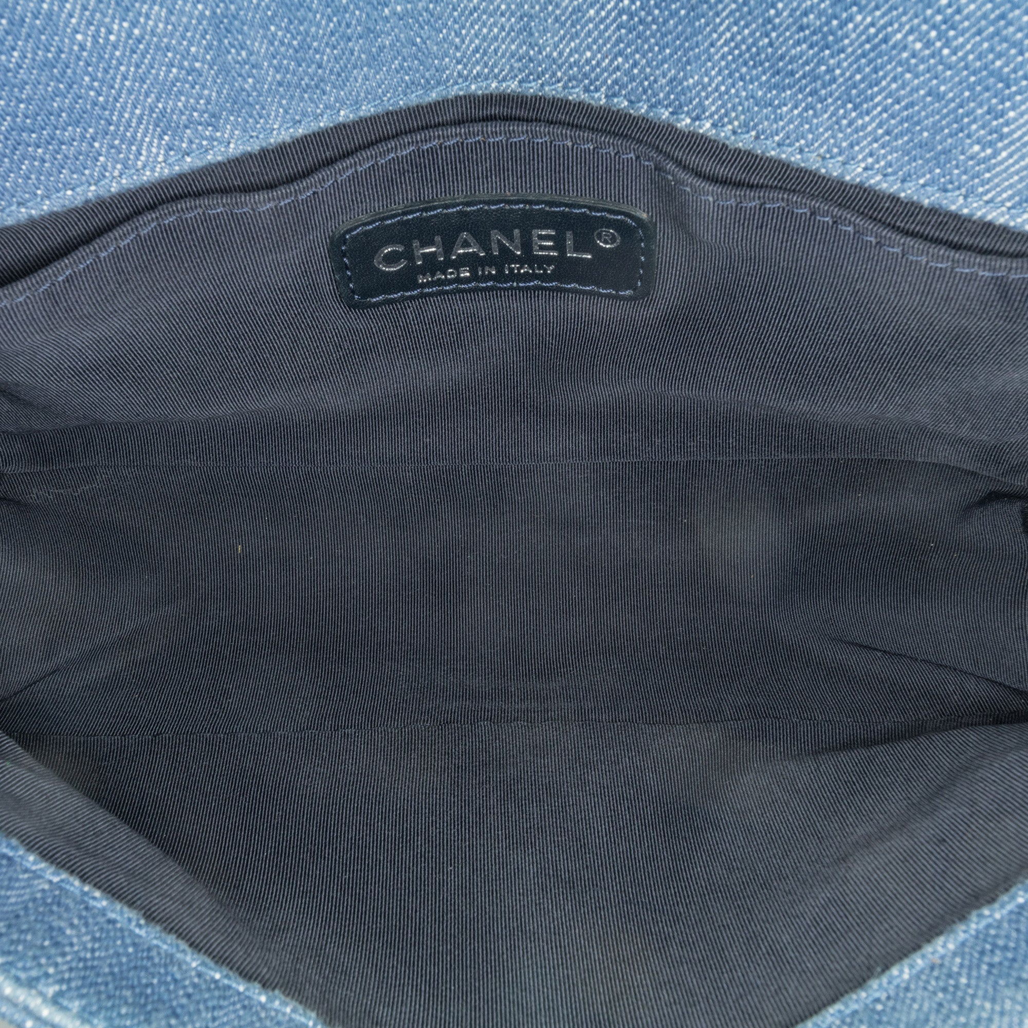 Chanel Old Medium Chevron Denim Boy Flap - image 4