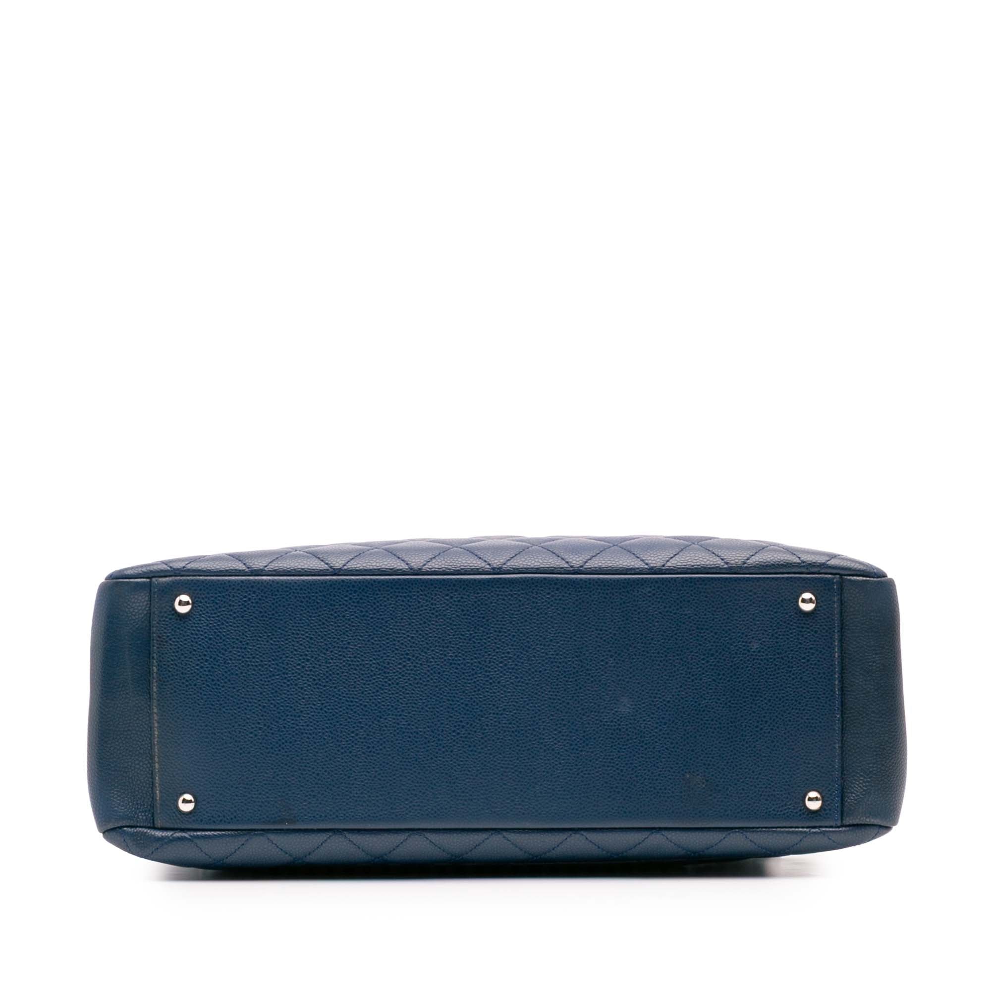 Chanel Caviar Grand Shopping Tote XL - image 3