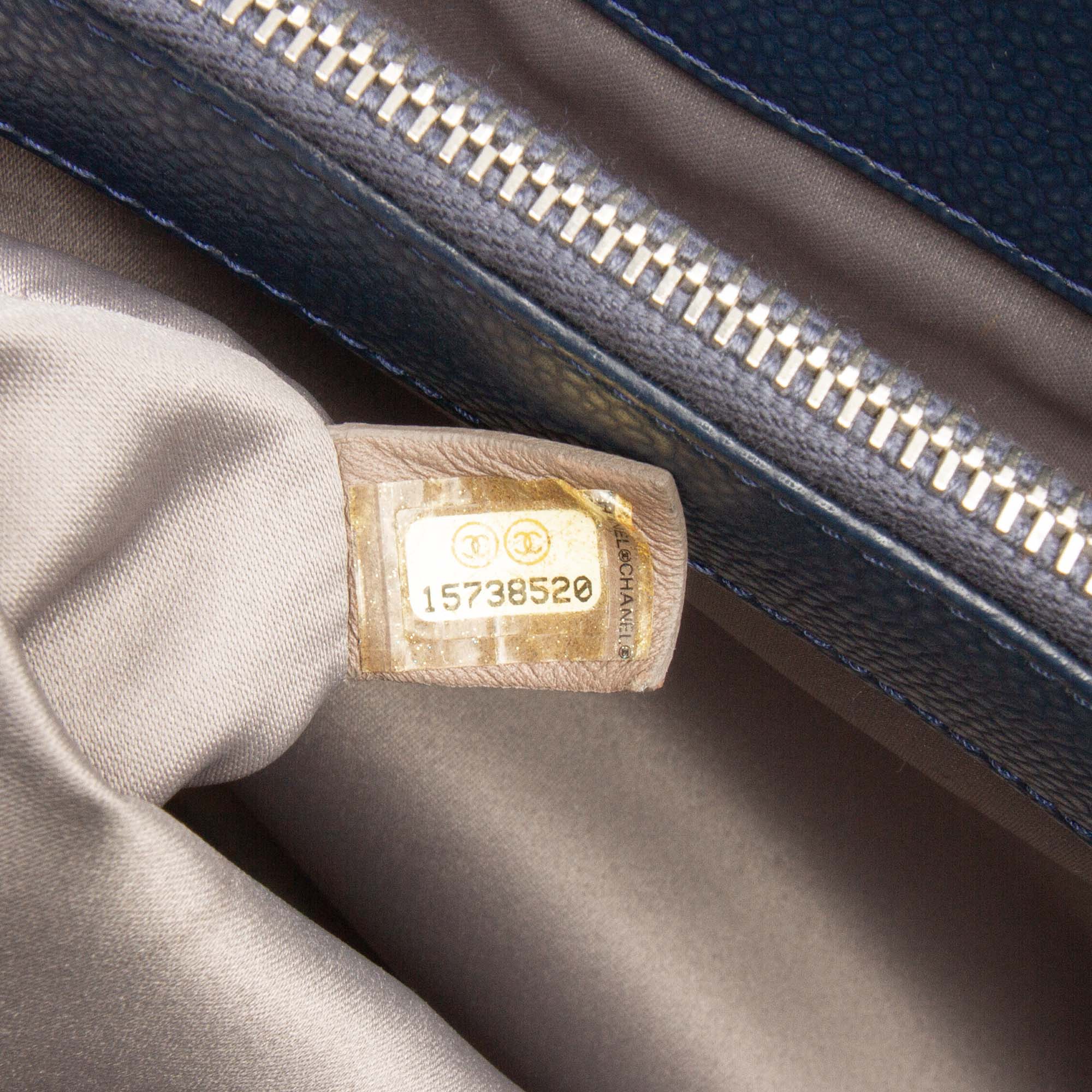 Chanel Caviar Grand Shopping Tote XL - image 6
