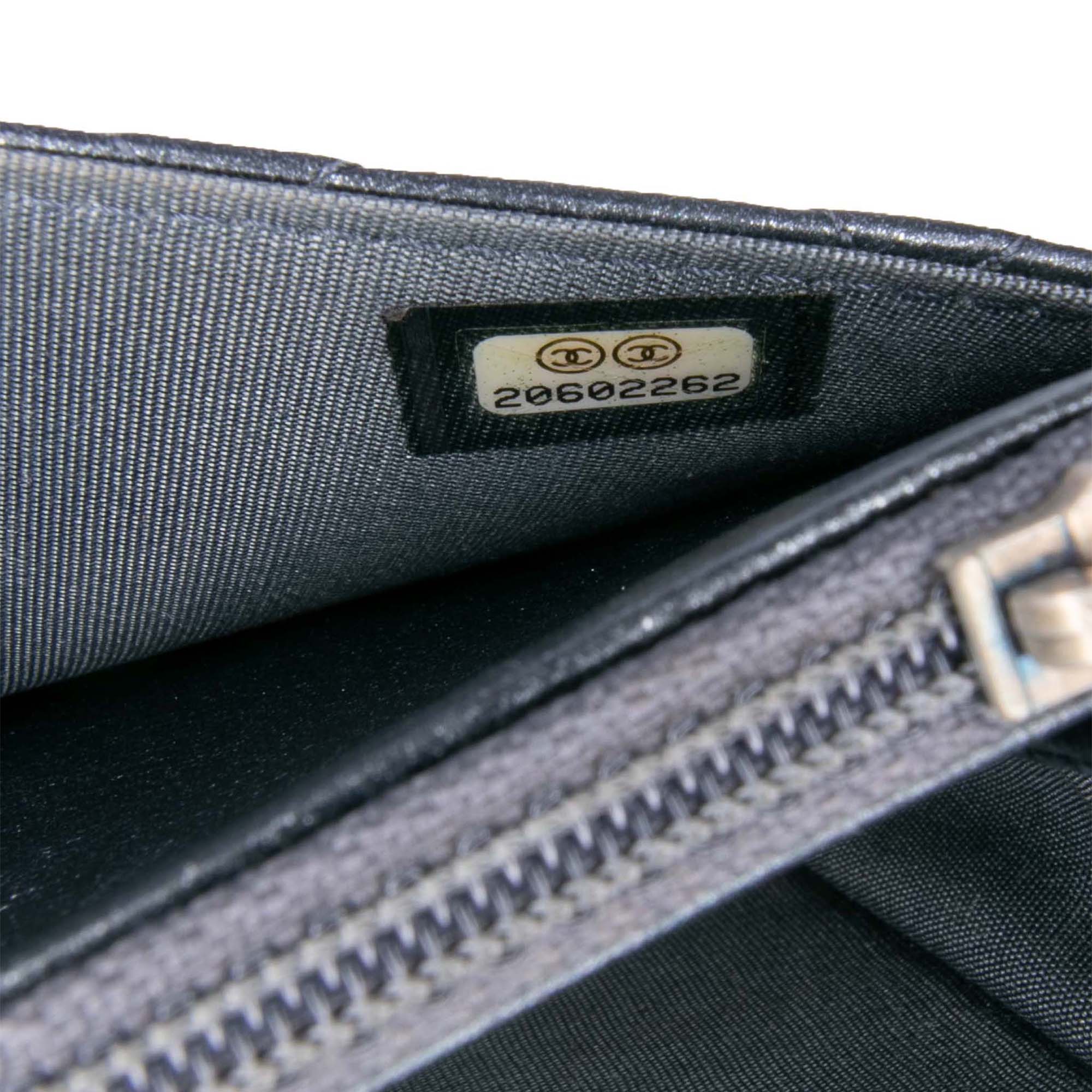 Chanel Quilted Lambskin Boy Wallet On Chain - image 6