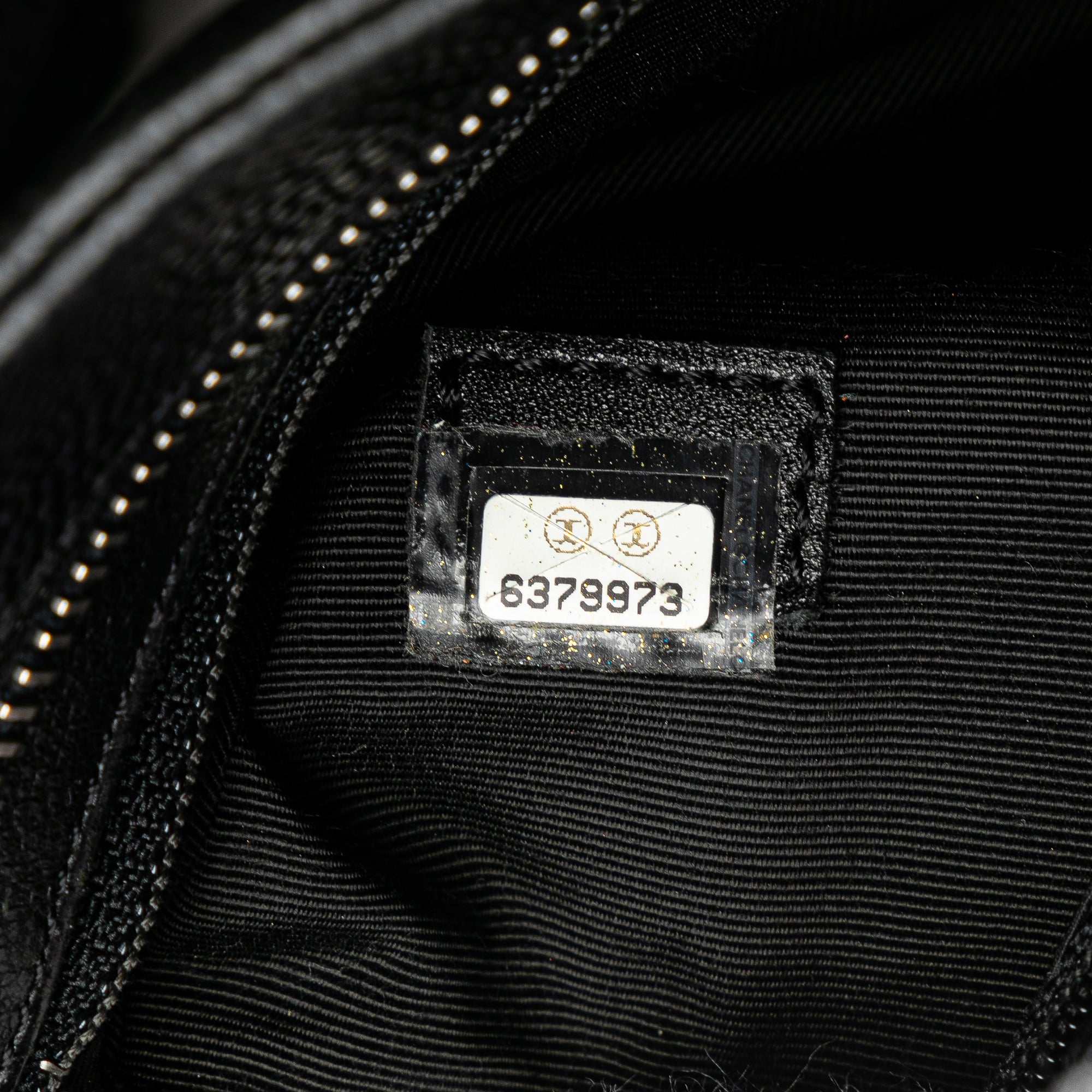 Chanel Caviar Medallion Tote - image 6