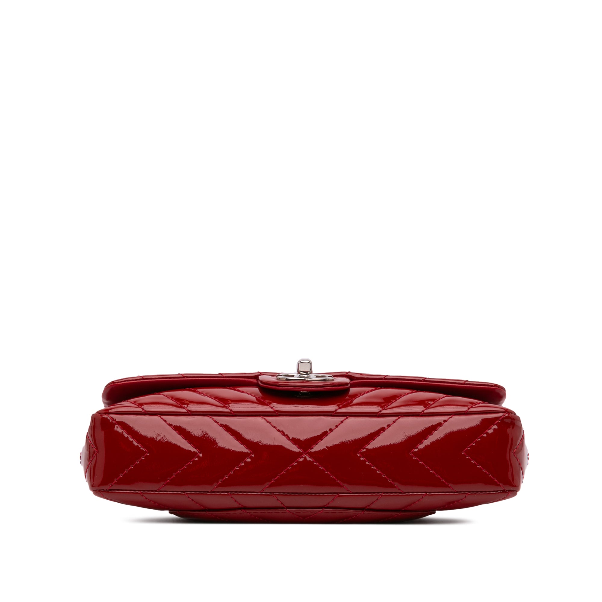 Chanel Classic Chevron Patent East West Single Flap - image 3