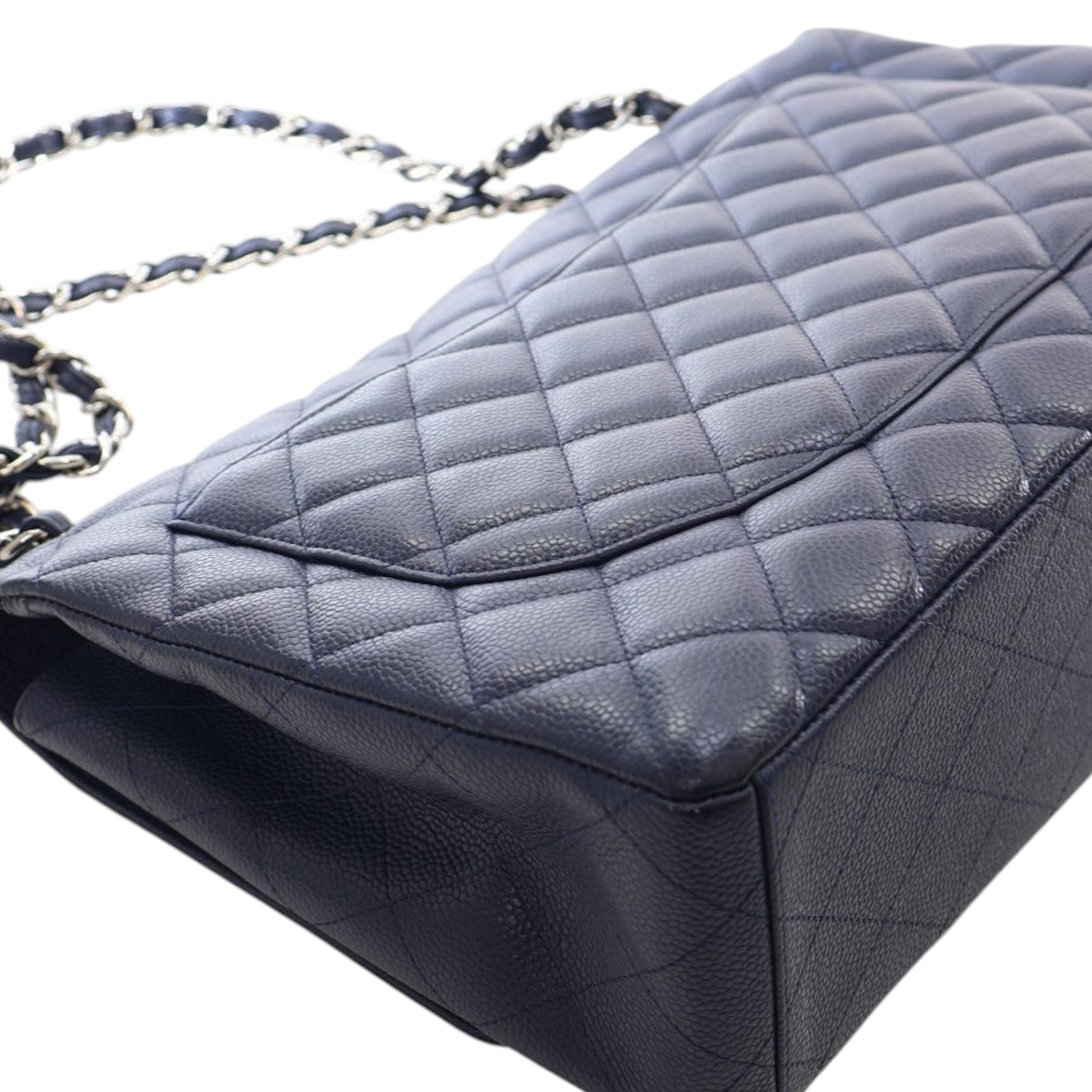 Chanel Maxi Classic Caviar Single Flap - image 12