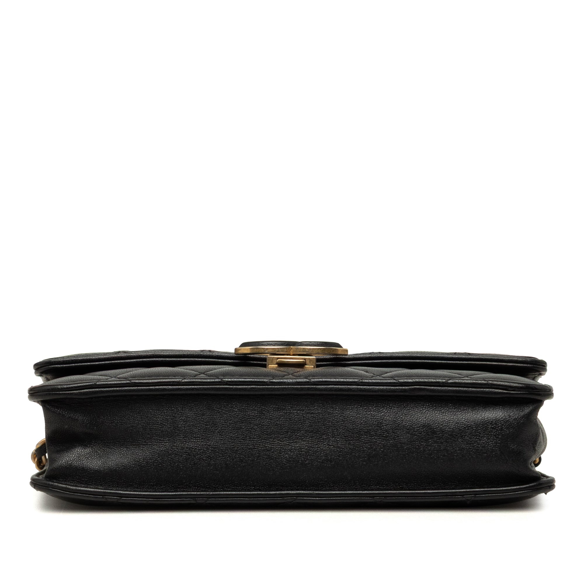 Chanel CC Quilted Lambskin Chic Wallet on Chain - image 3