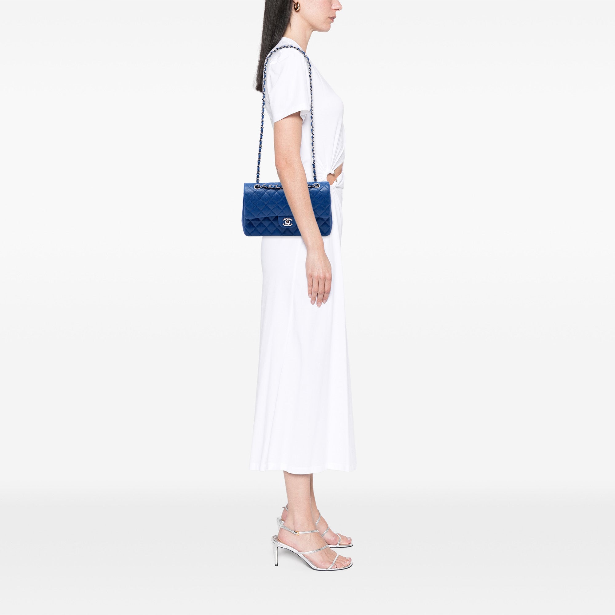 Chanel Medium Classic Caviar Double Flap - image 6