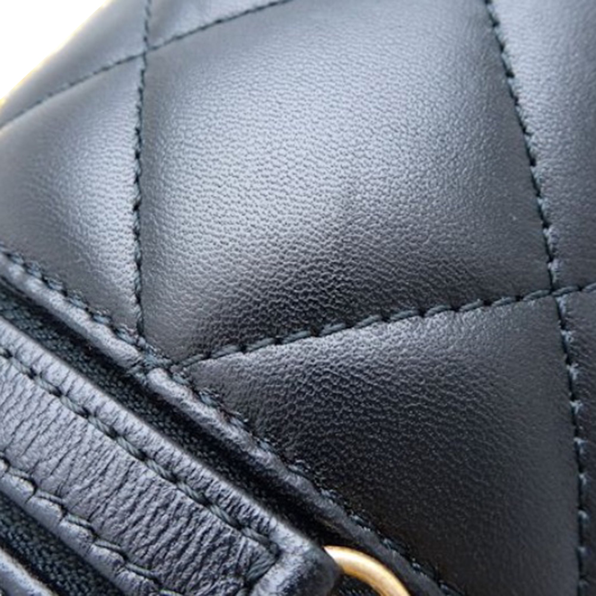 Chanel Small Quilted Lambskin Side Note Vanity Case - image 11