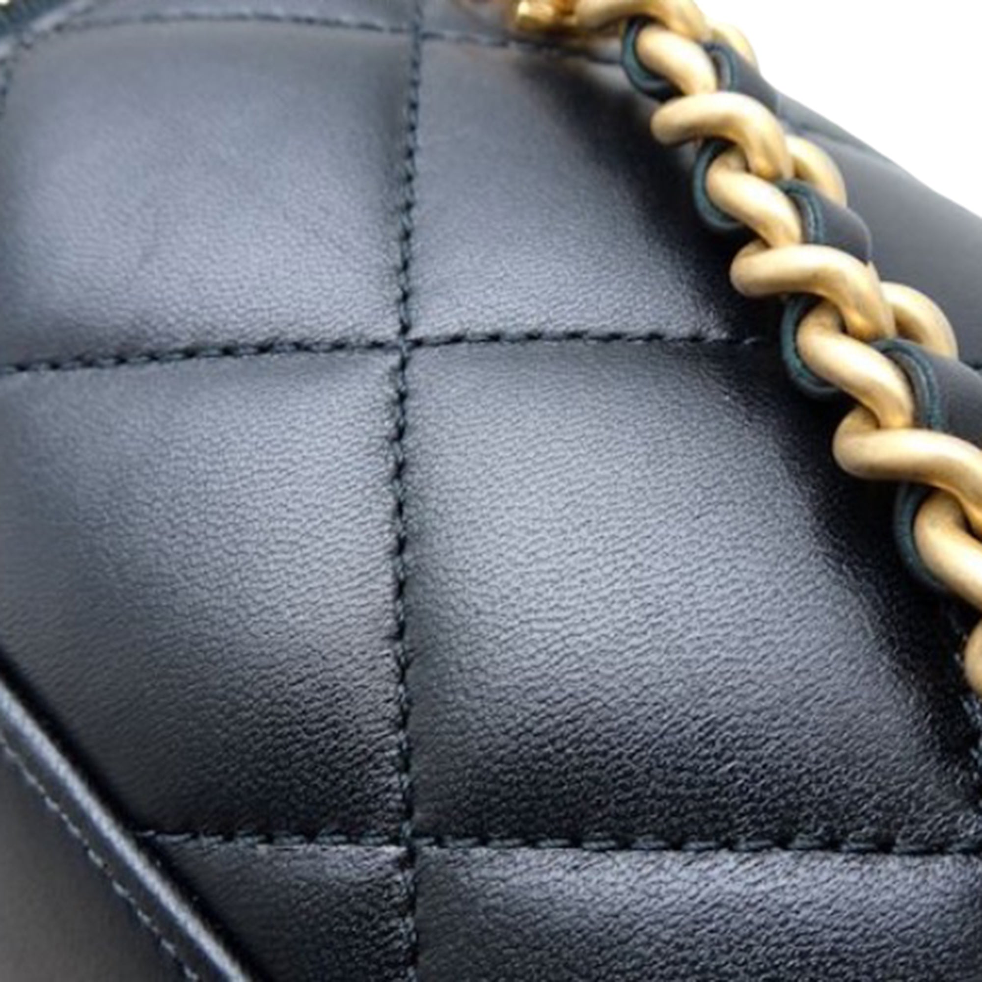 Chanel Small Quilted Lambskin Side Note Vanity Case - image 14