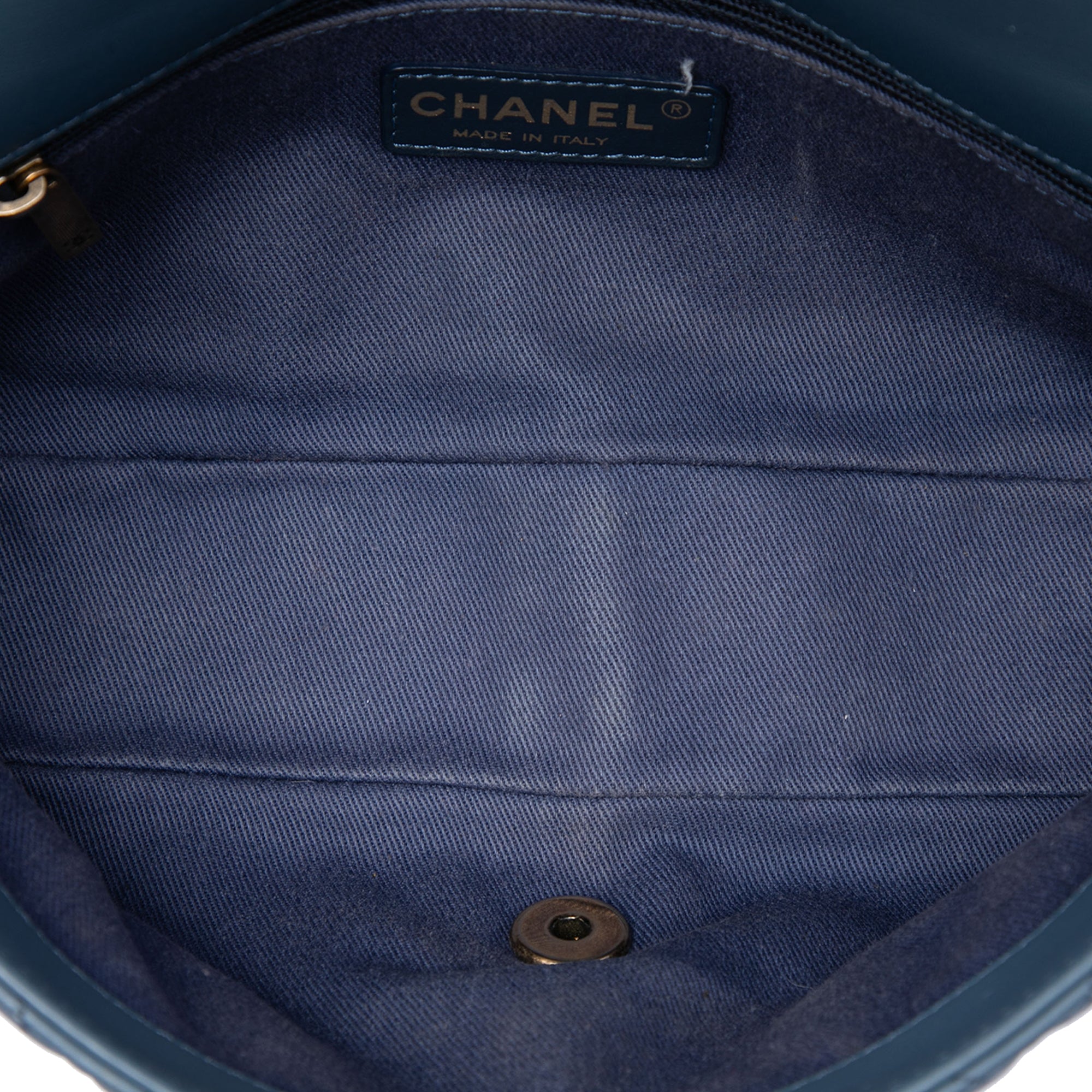 Chanel CC Quilted Calfskin Ombre Flap - image 4