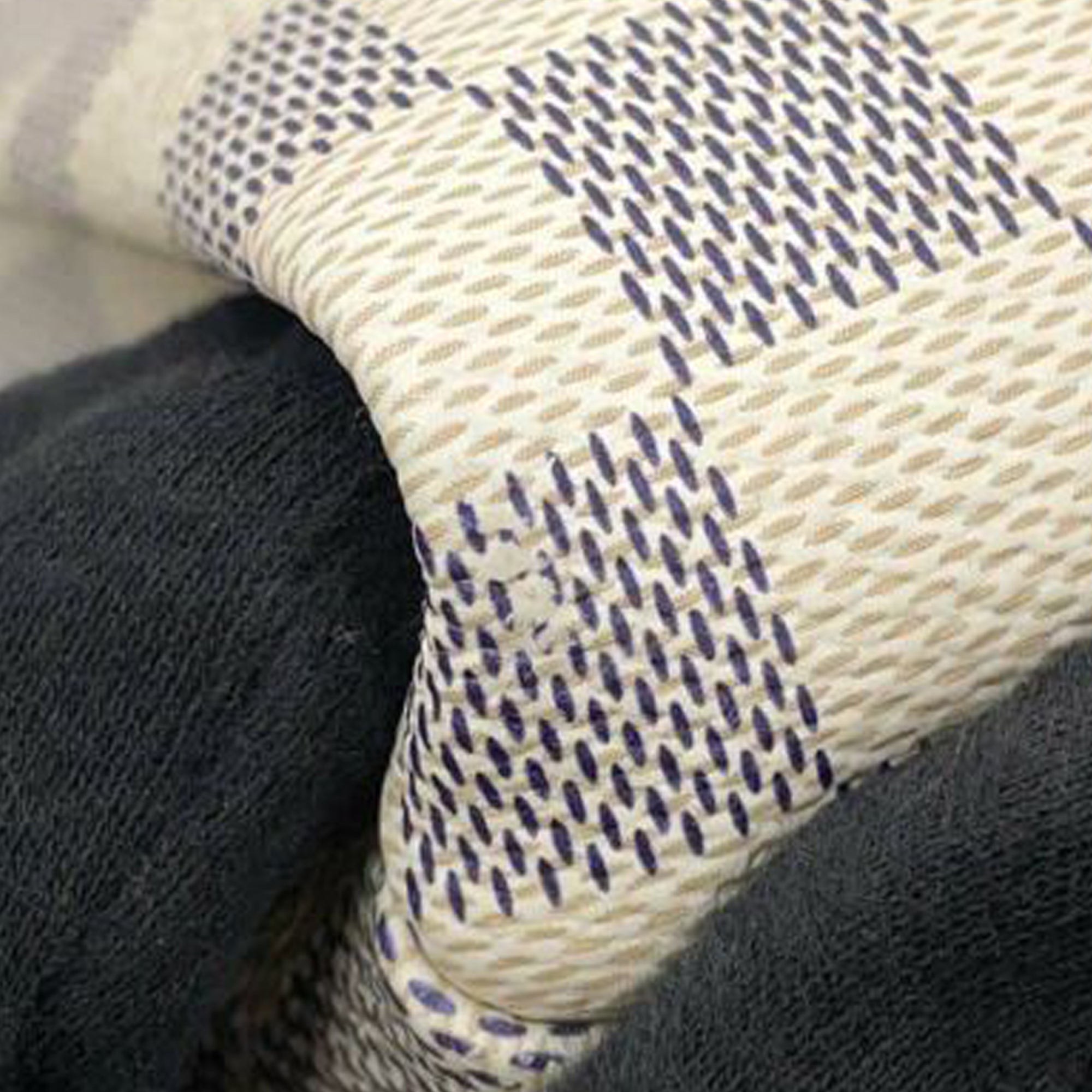 Louis Vuitton Damier Azur Artsy MM - image 7