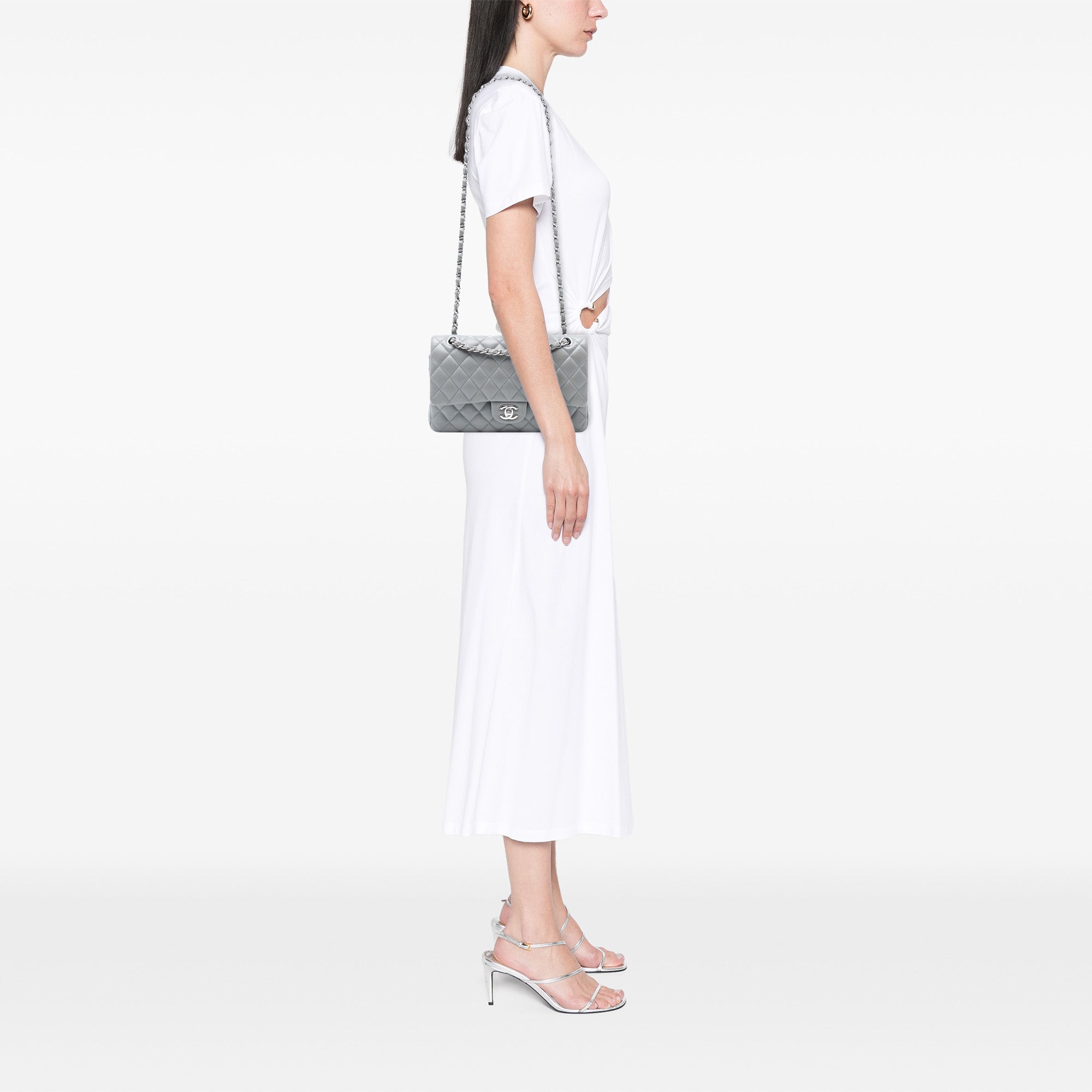 Chanel Medium Classic Caviar Double Flap - image 7