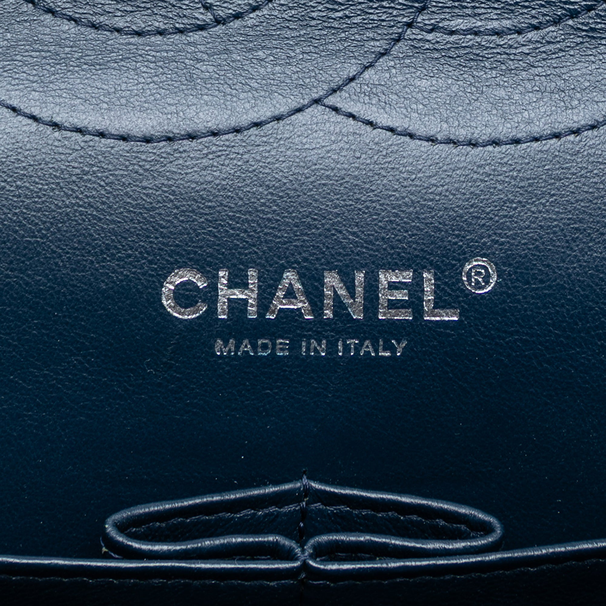 Chanel Jumbo Classic Caviar Double Flap - image 5