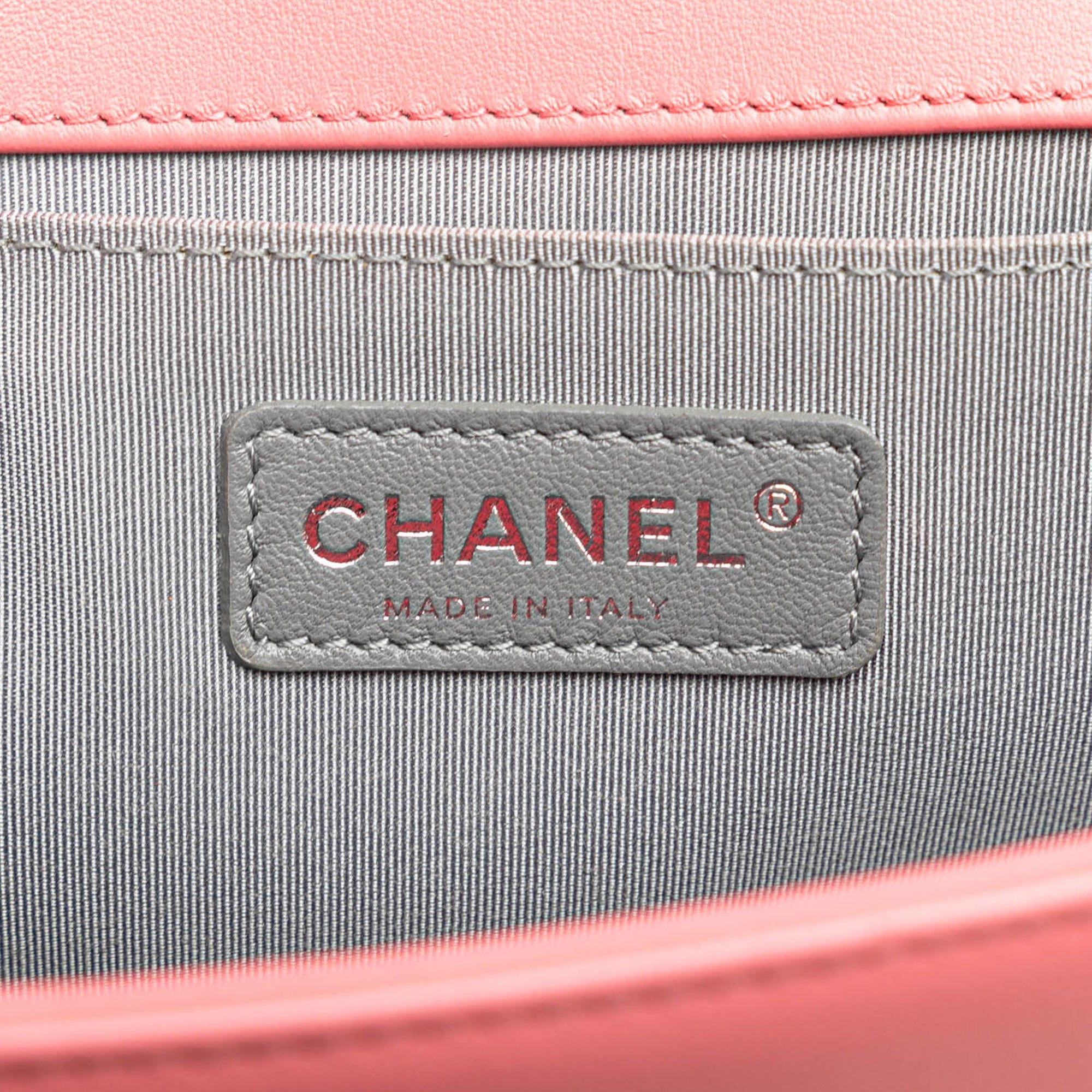 Chanel Old Medium Chevron Lambskin Boy Flap - image 5