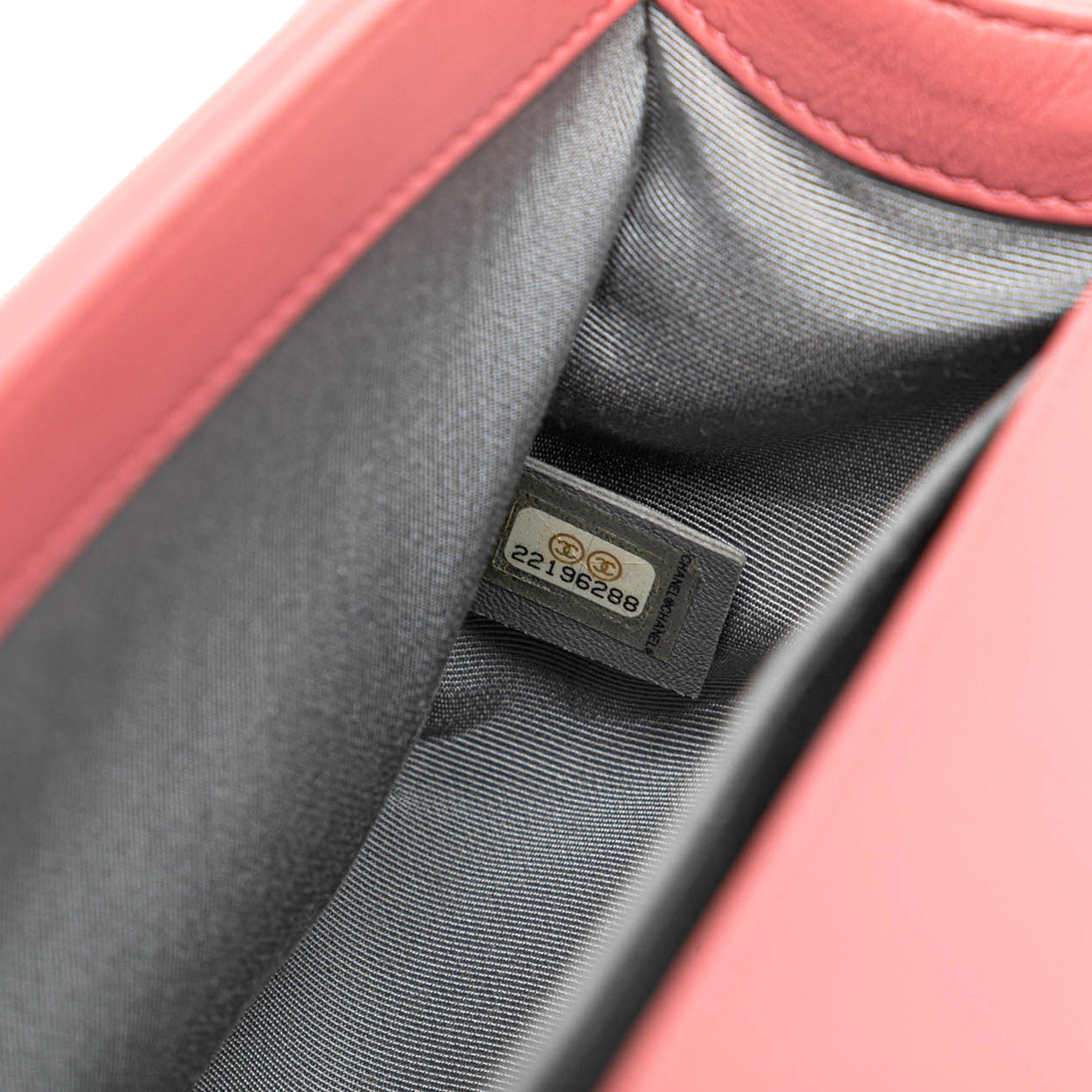 Chanel Old Medium Chevron Lambskin Boy Flap - image 6
