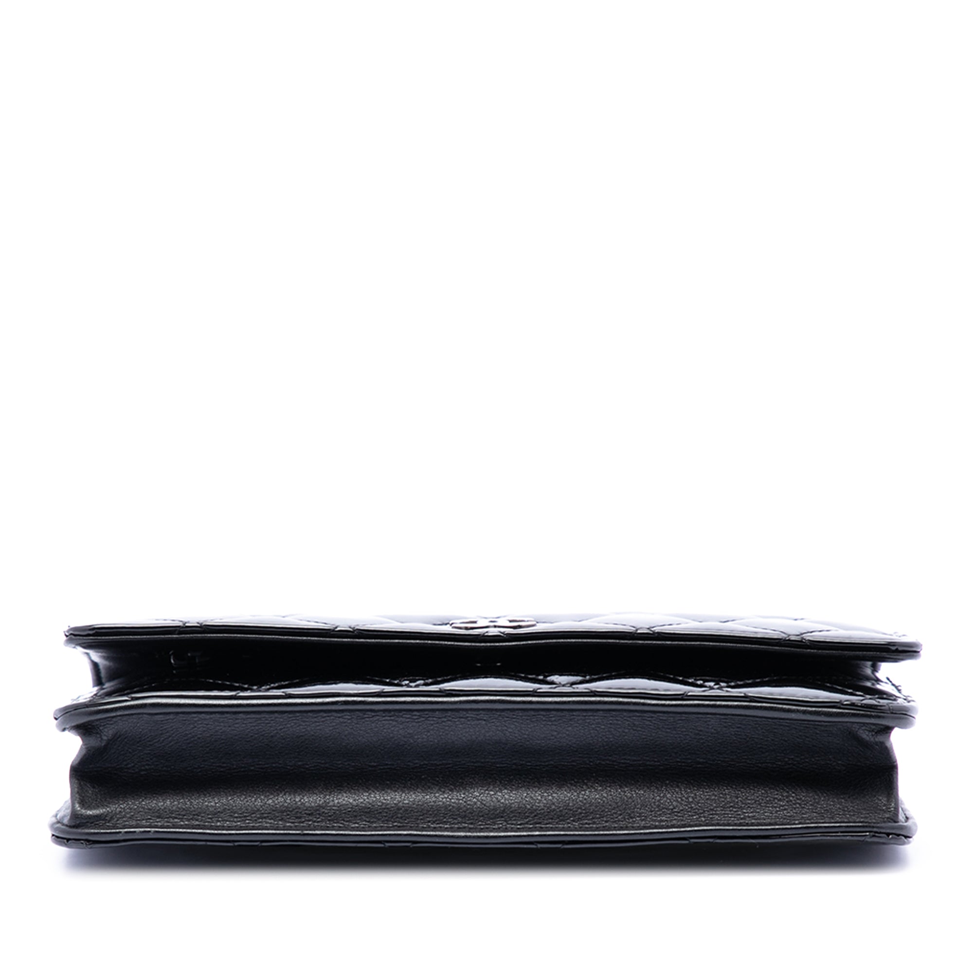 Chanel CC Quilted Patent Wallet On Chain - image 3