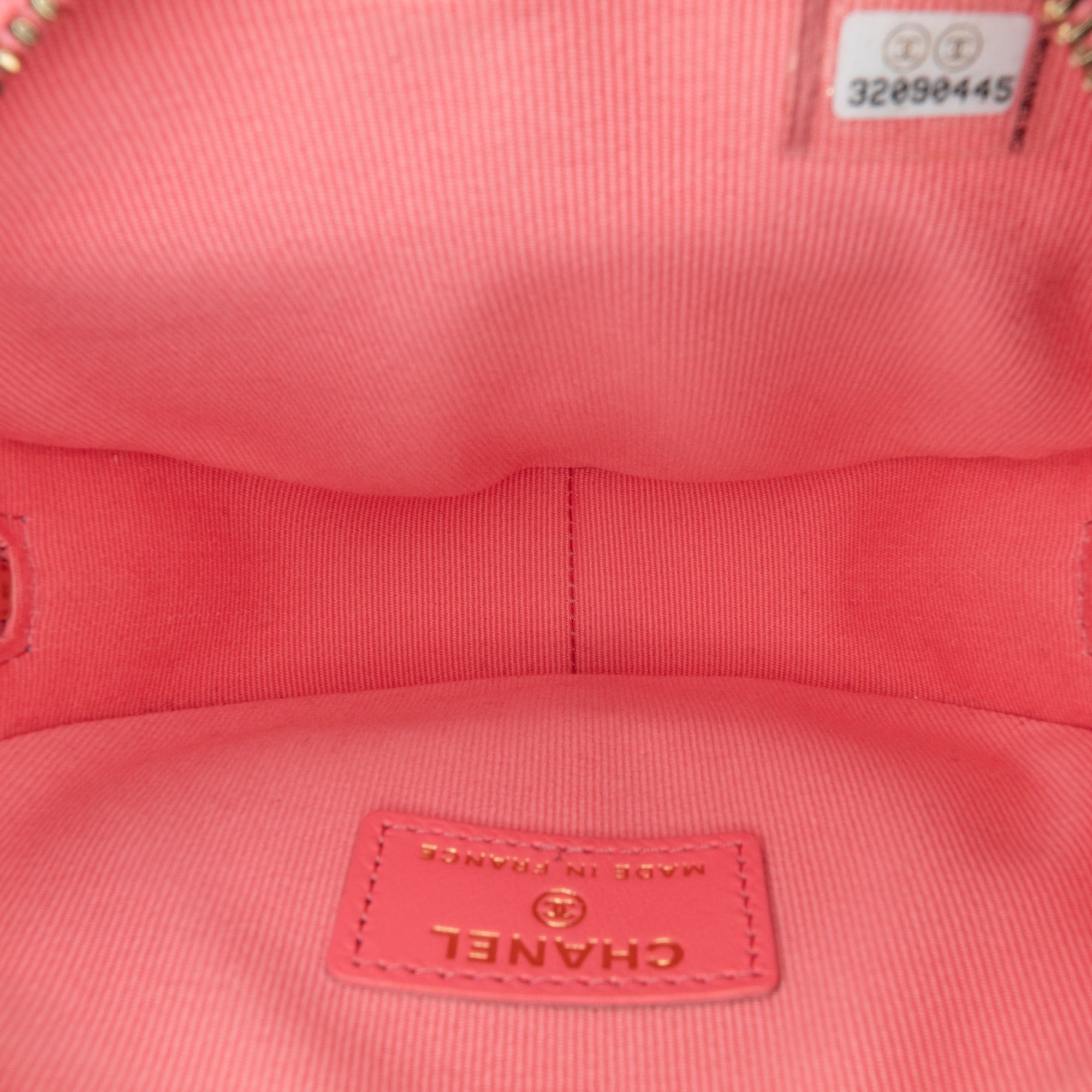 Chanel Mini Lambskin CC in Love Heart Crossbody - image 5