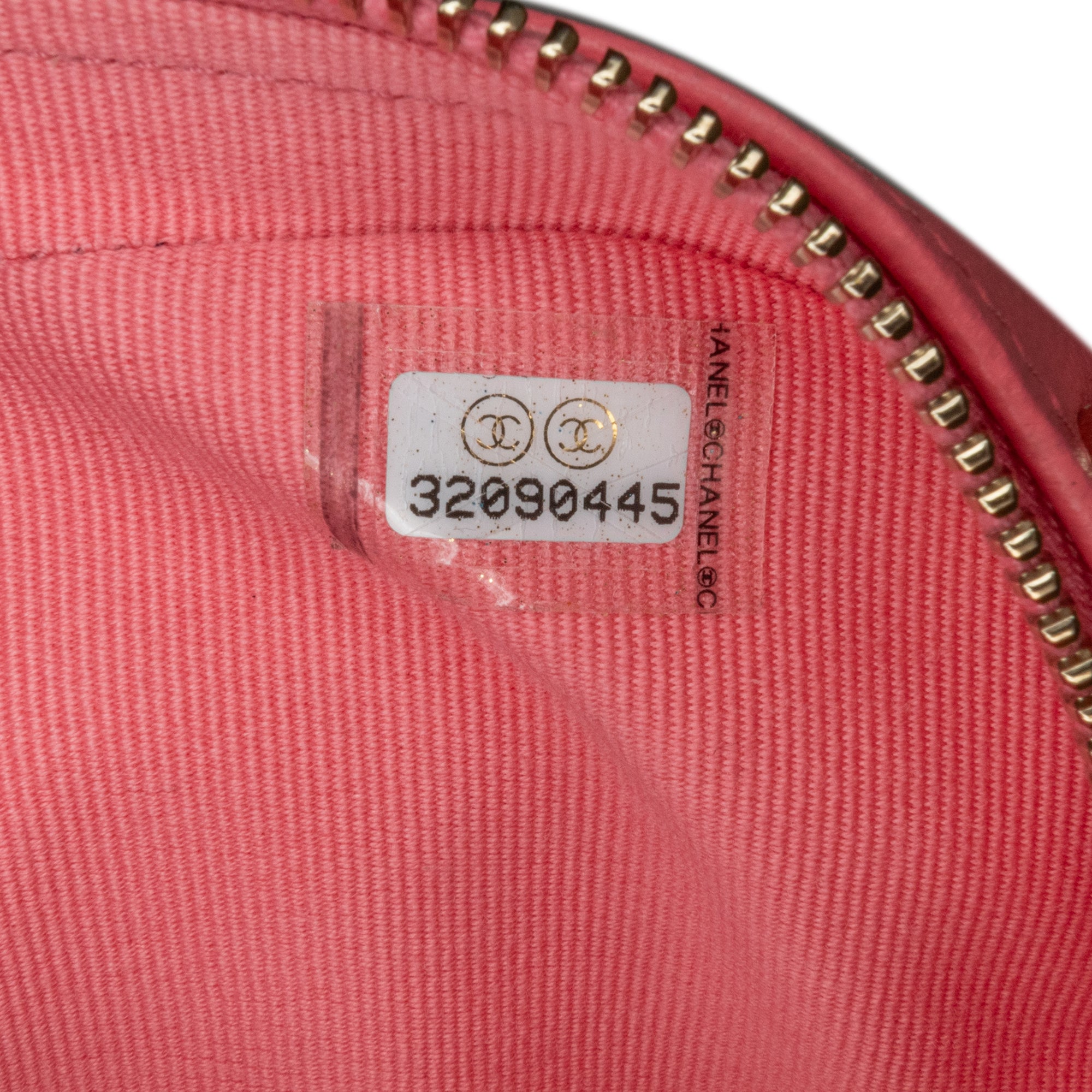 Chanel Mini Lambskin CC in Love Heart Crossbody - image 7