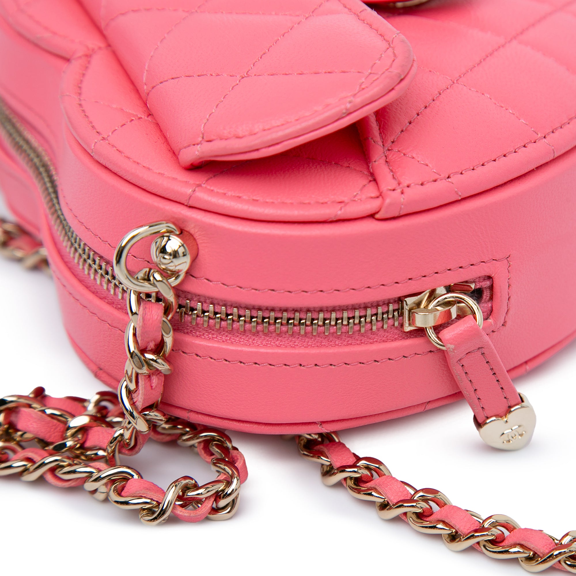 Chanel Mini Lambskin CC in Love Heart Crossbody - image 9