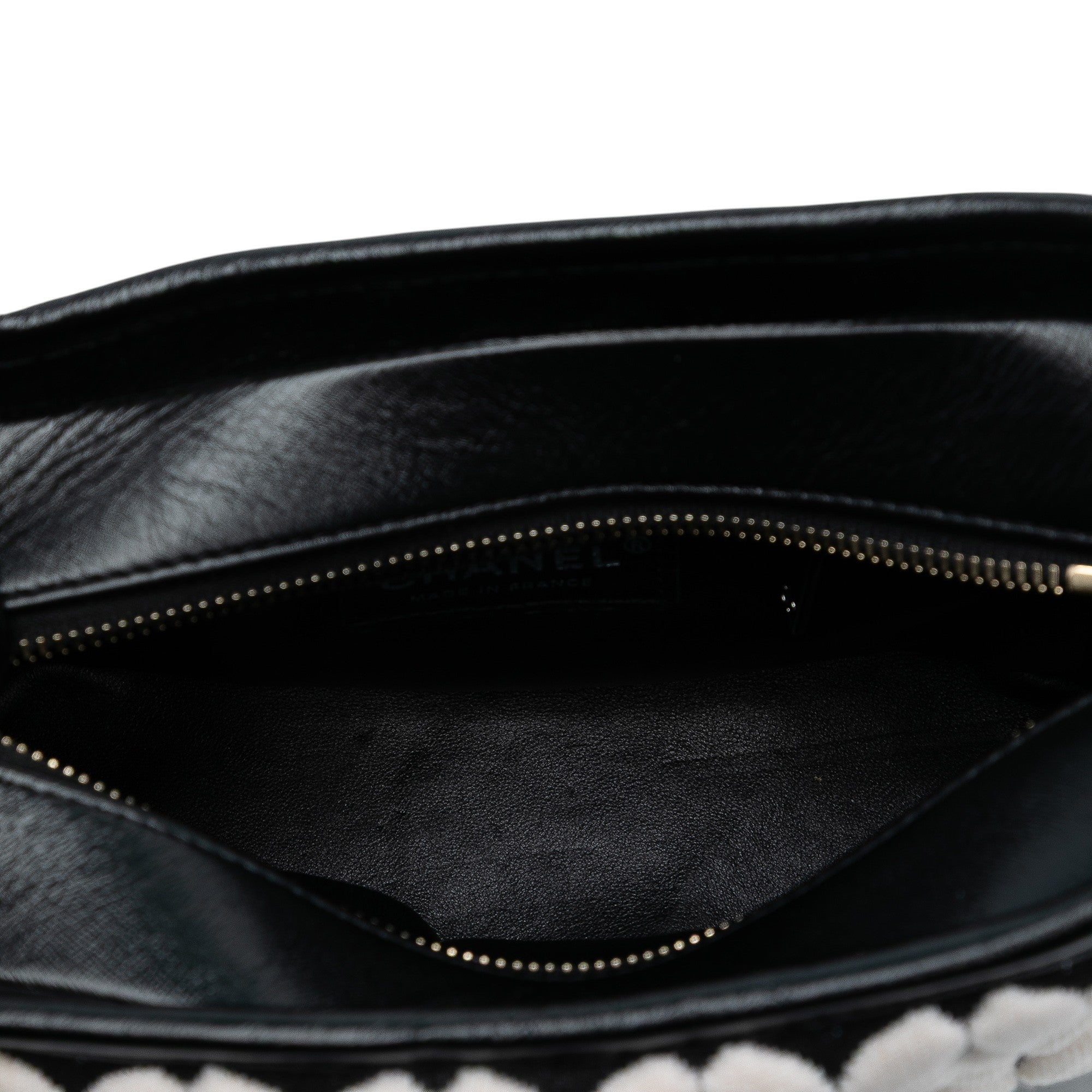 Chanel Small Knit and Calfskin Gabrielle Hobo - image 4