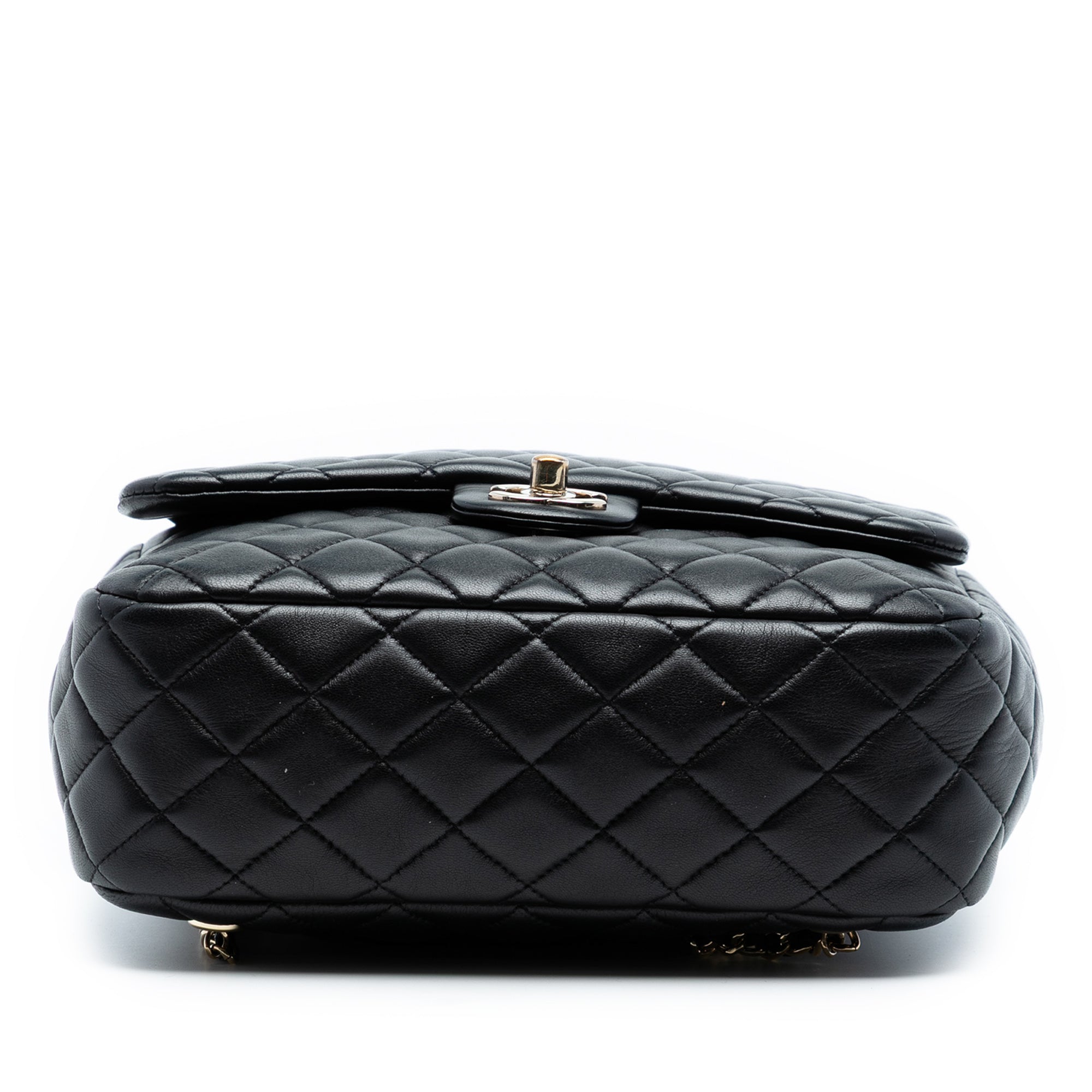 Chanel Large Quilted Lambskin In Seoul Backpack - image 3