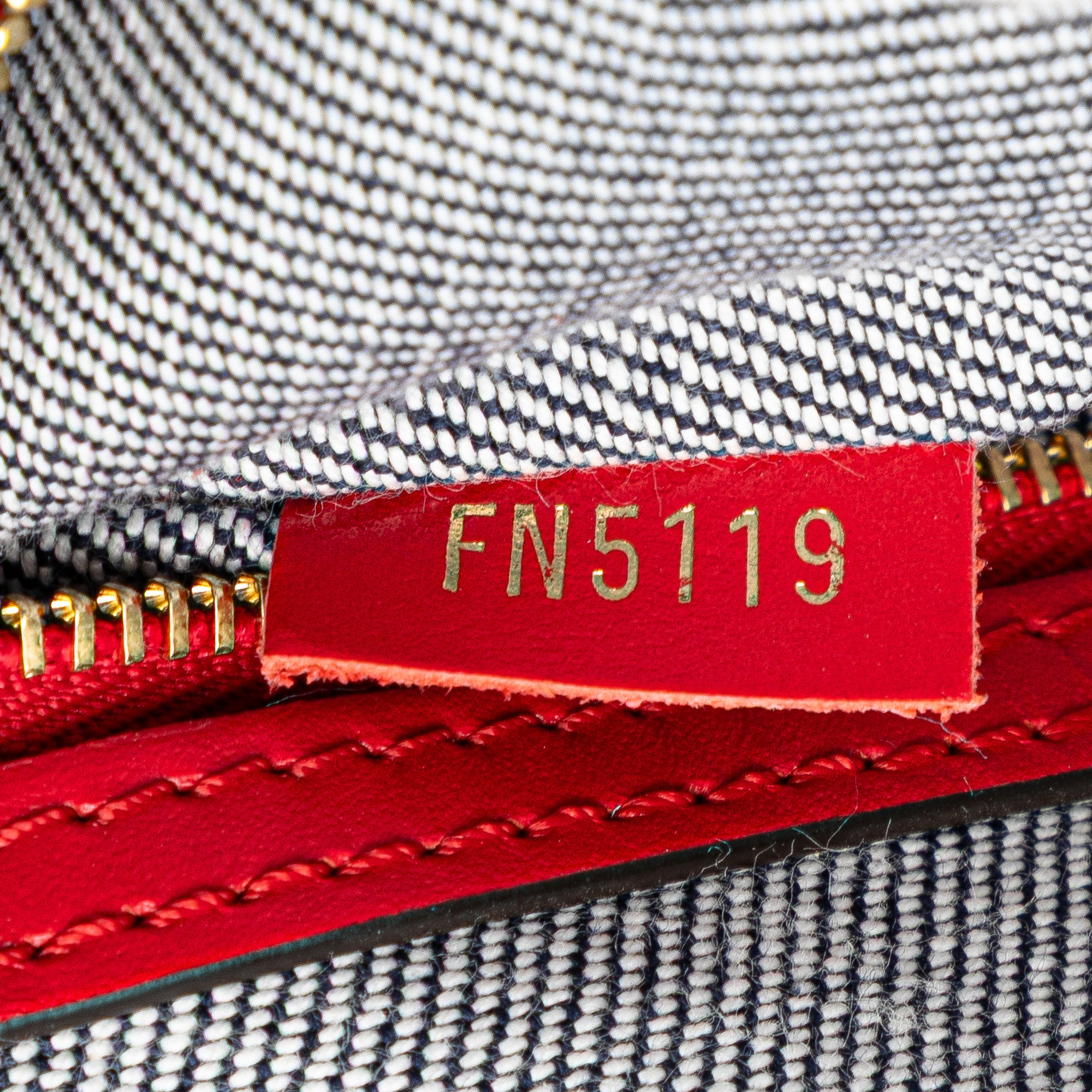 Louis Vuitton Monogram Denim Onthego GM - image 6