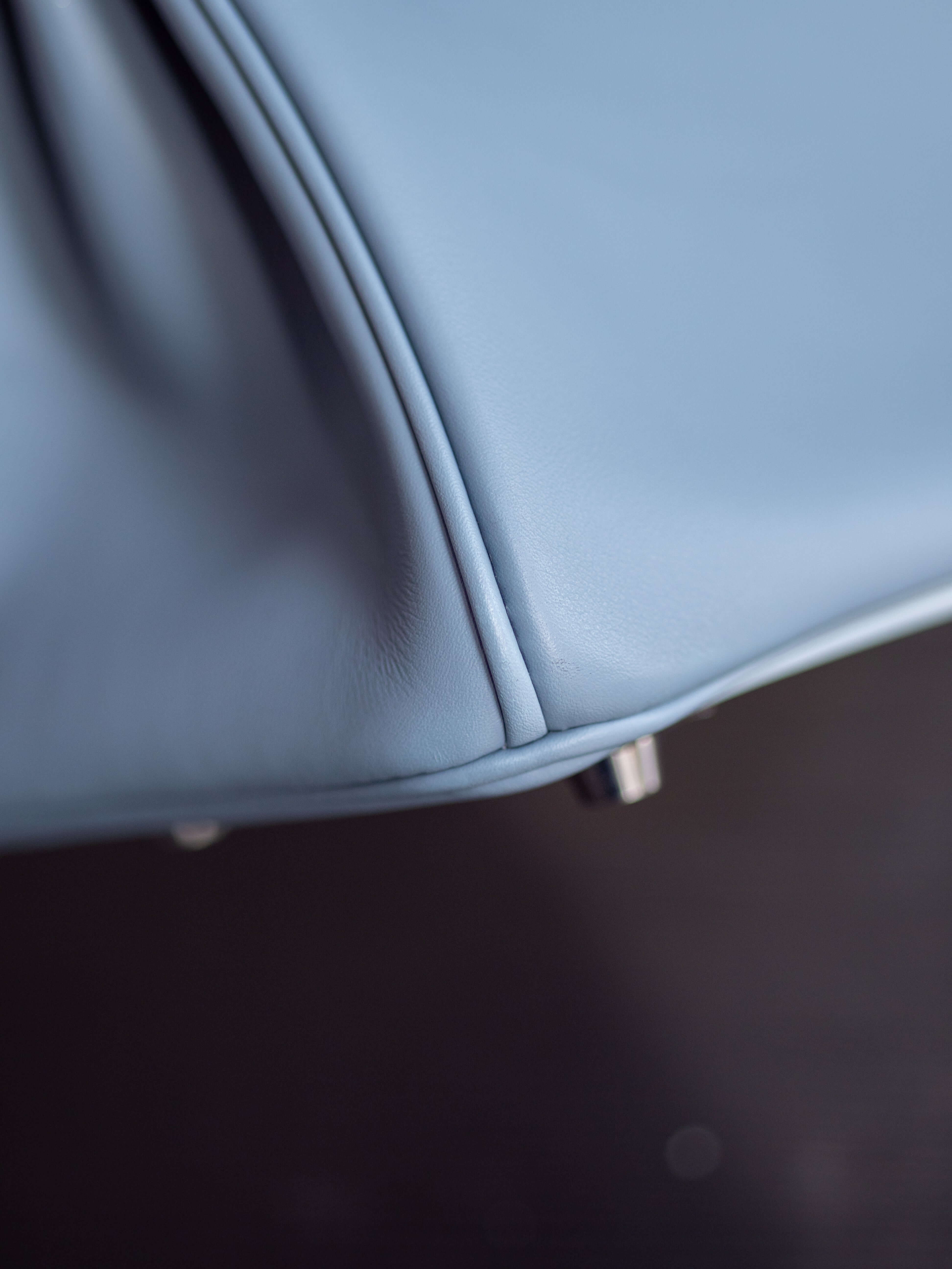 Hermes Birkin 25 Swift Bleu Lin PHW - The Refined Luxury