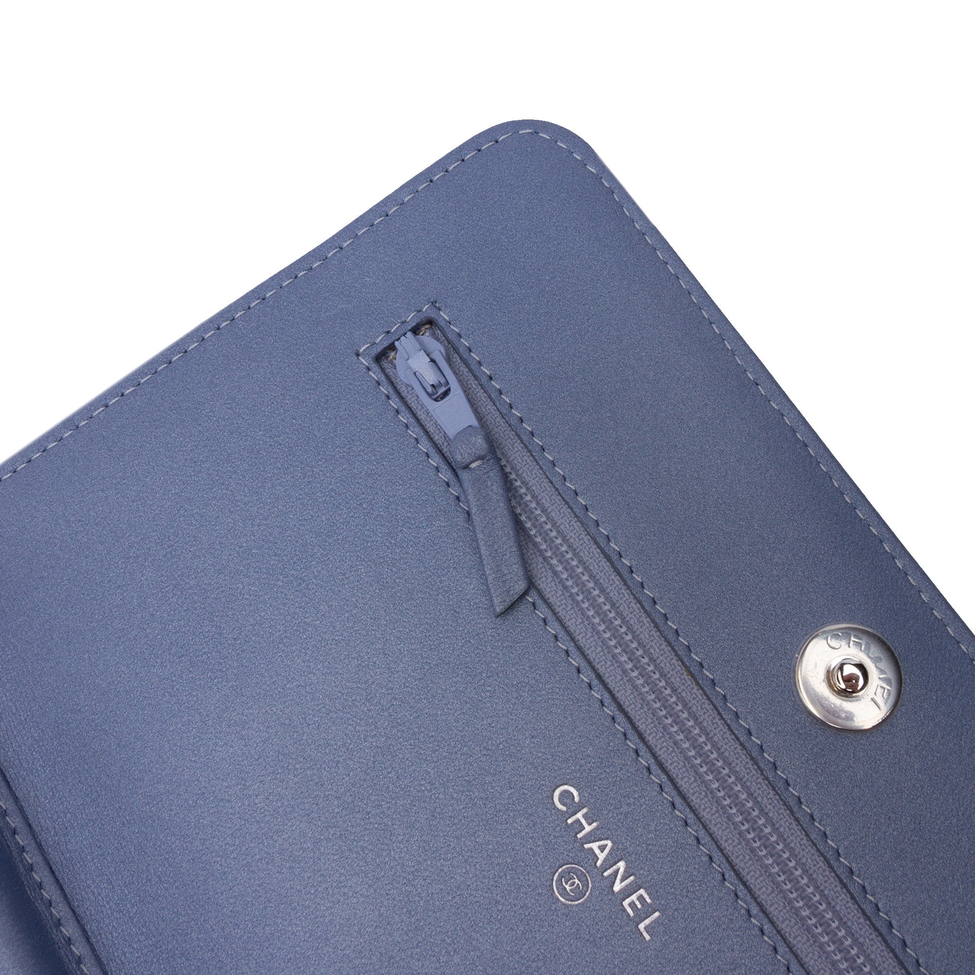 Chanel CC Studded Lambskin Camellia Wallet On Chain - image 7