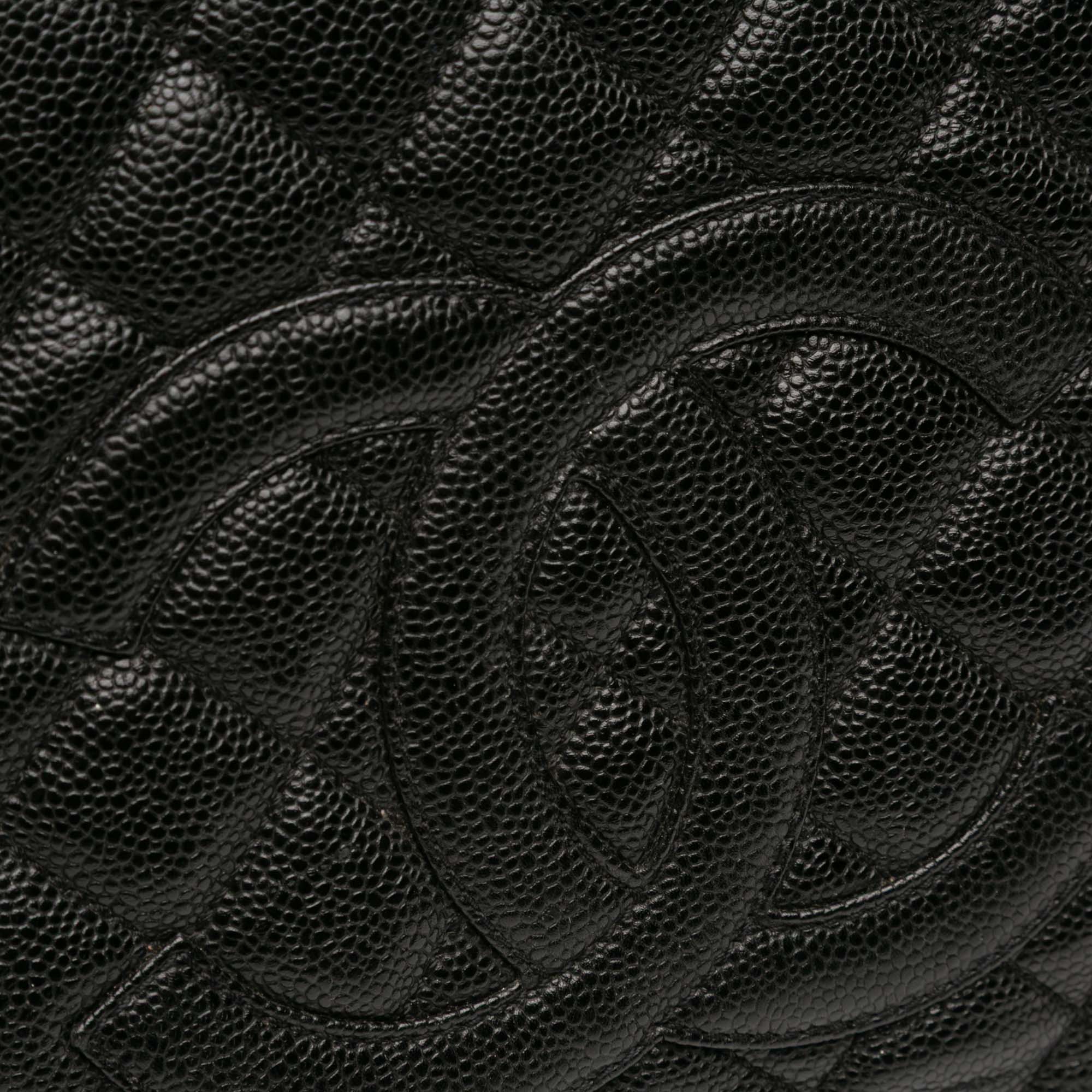 Chanel Caviar Grand Shopping Tote - image 6