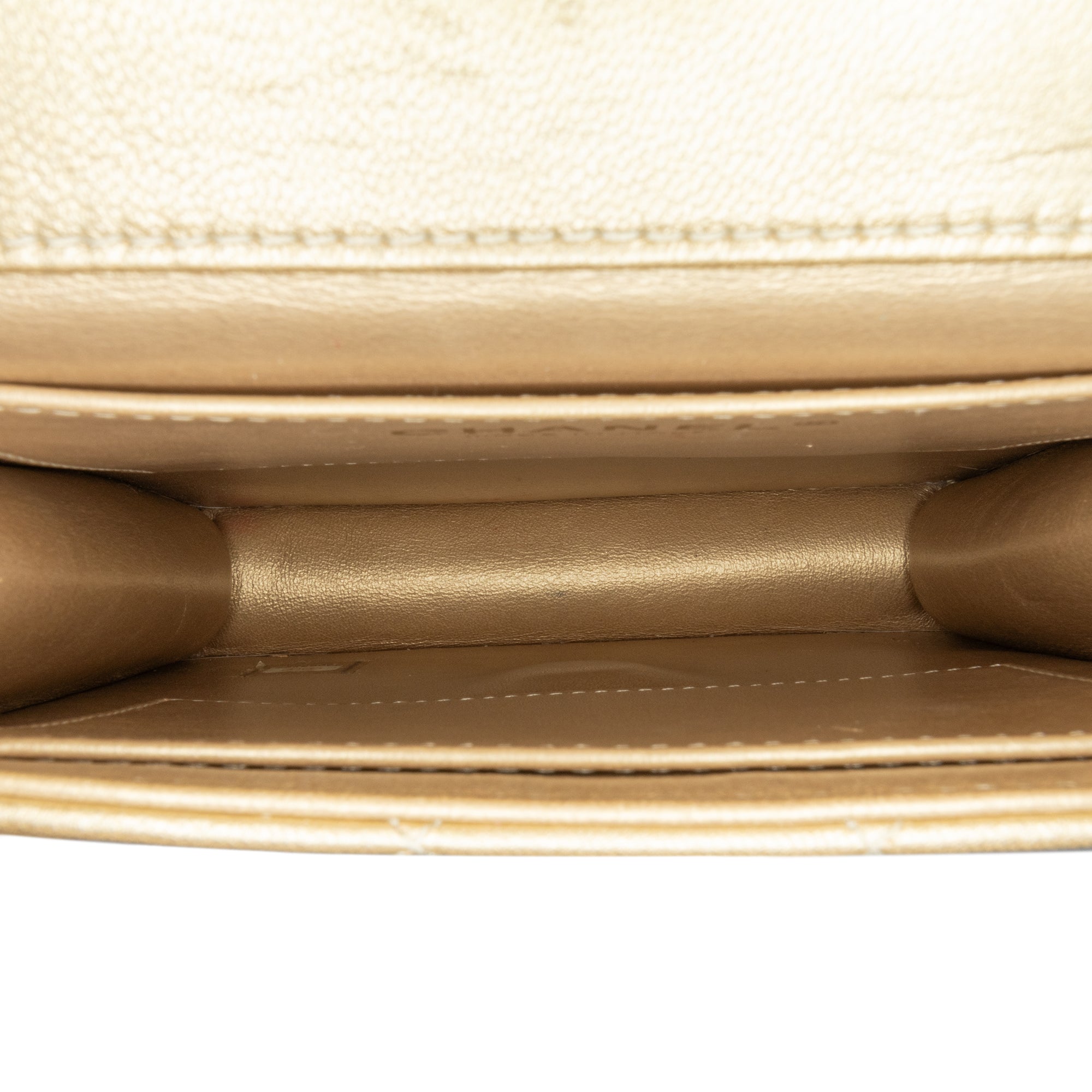 Chanel Small Lambskin Chic Pearls Flap - image 5